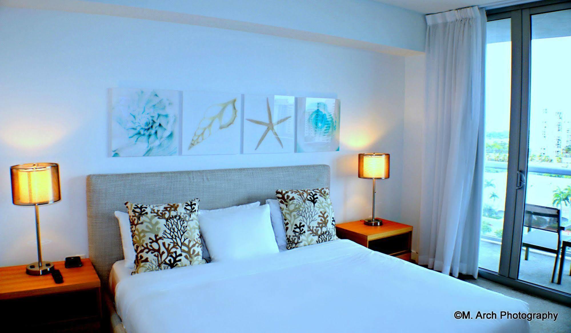 Aparthotel Beachwalk Elite And 4*