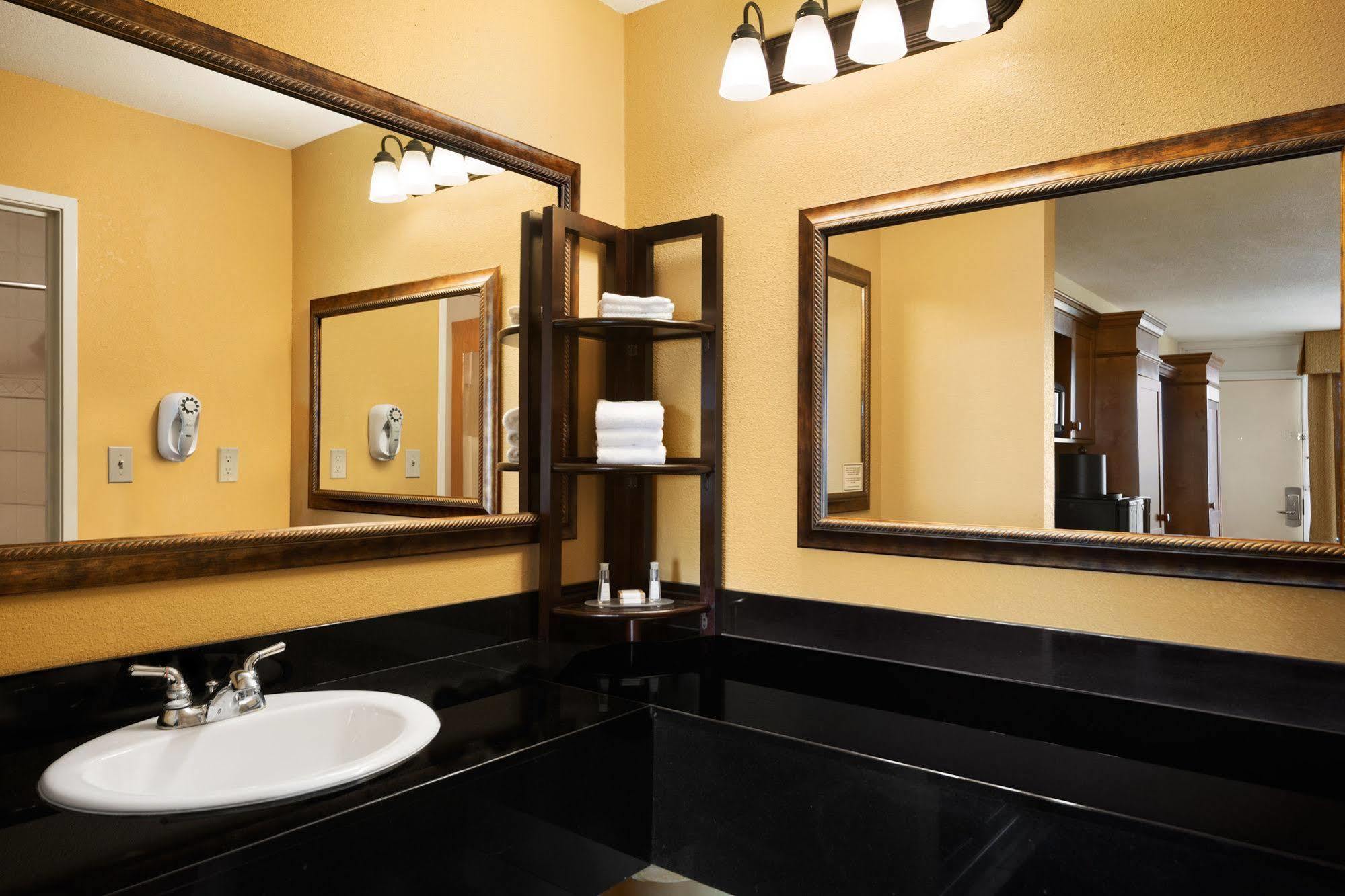 Hotel Baymont By Wyndham Celebration Kissimmee