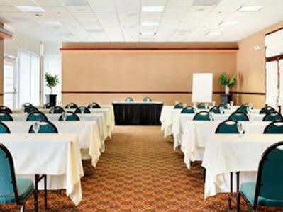 Baymont By Wyndham Celebration Hotel 3*
