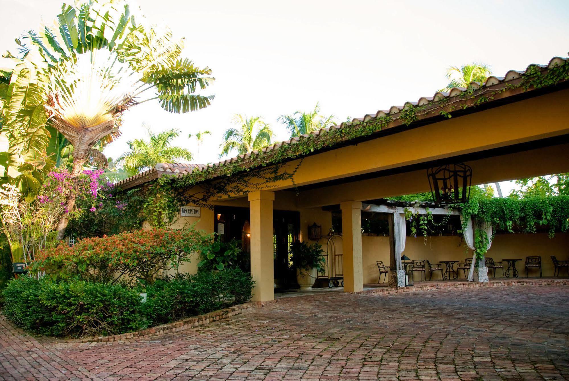 Escalante Naples