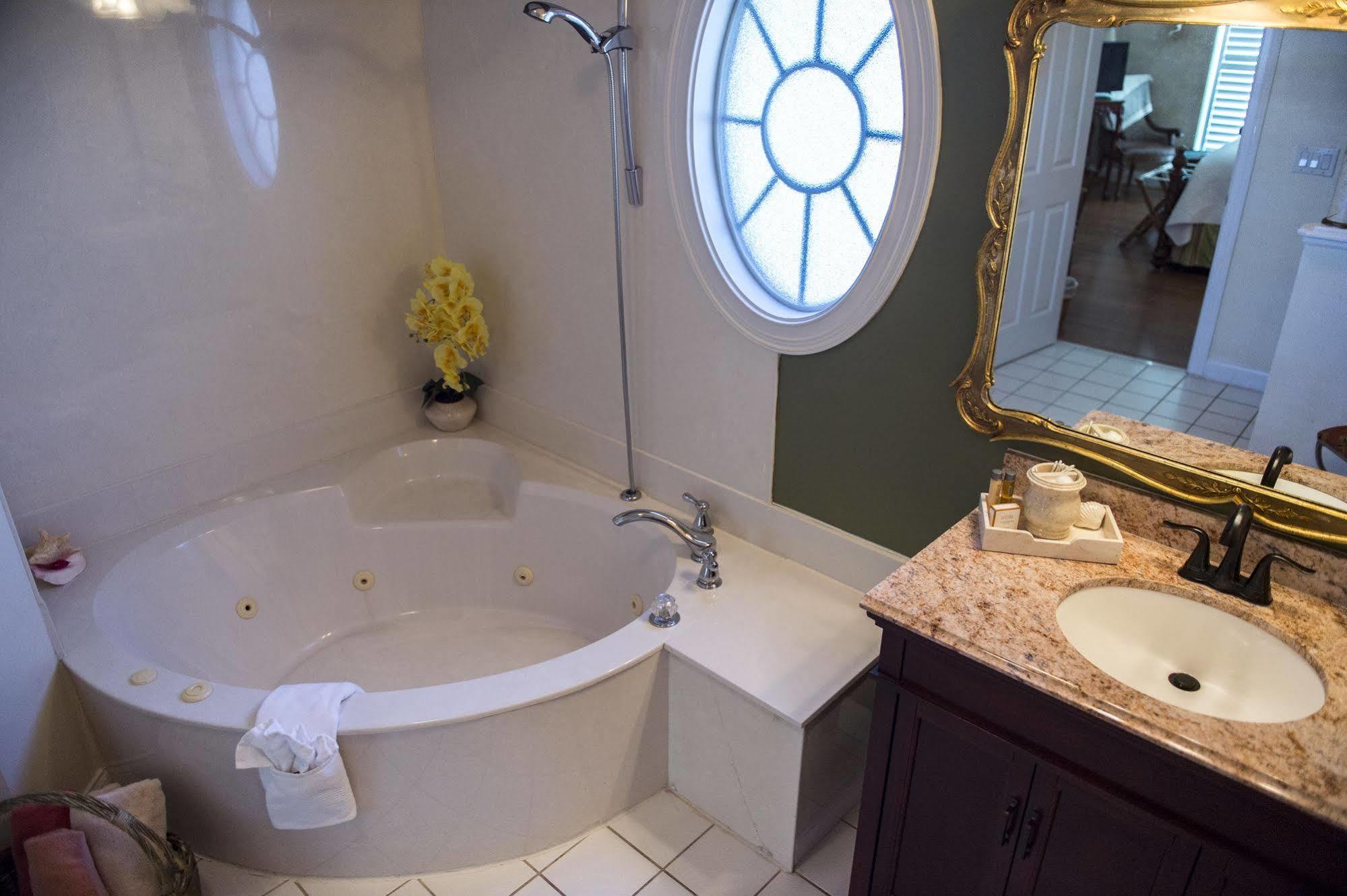 Bed & Breakfast Windemere By The Sea 4*