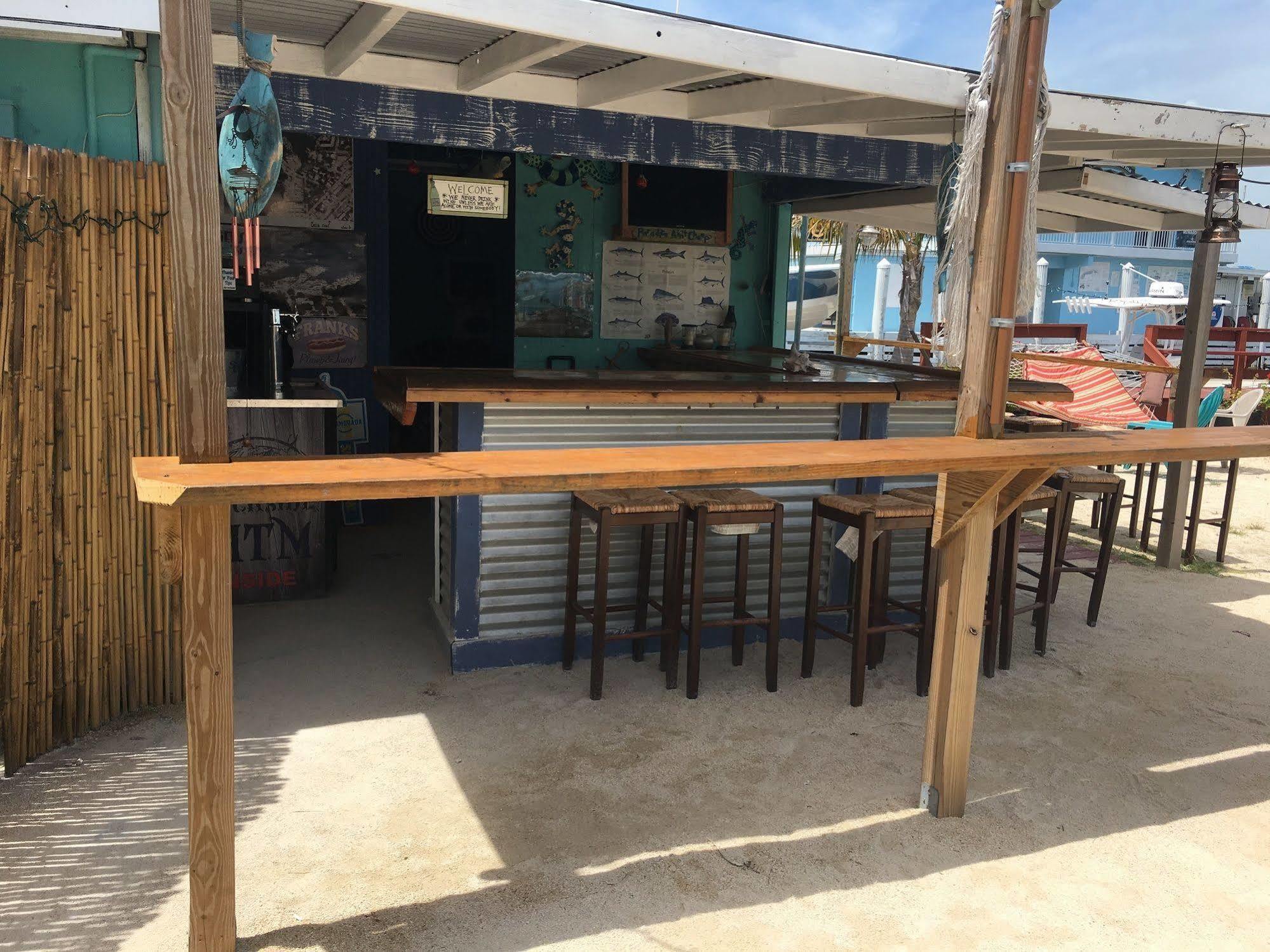Mangrove Marina And Aqualodge Houseboats Hotel 3*