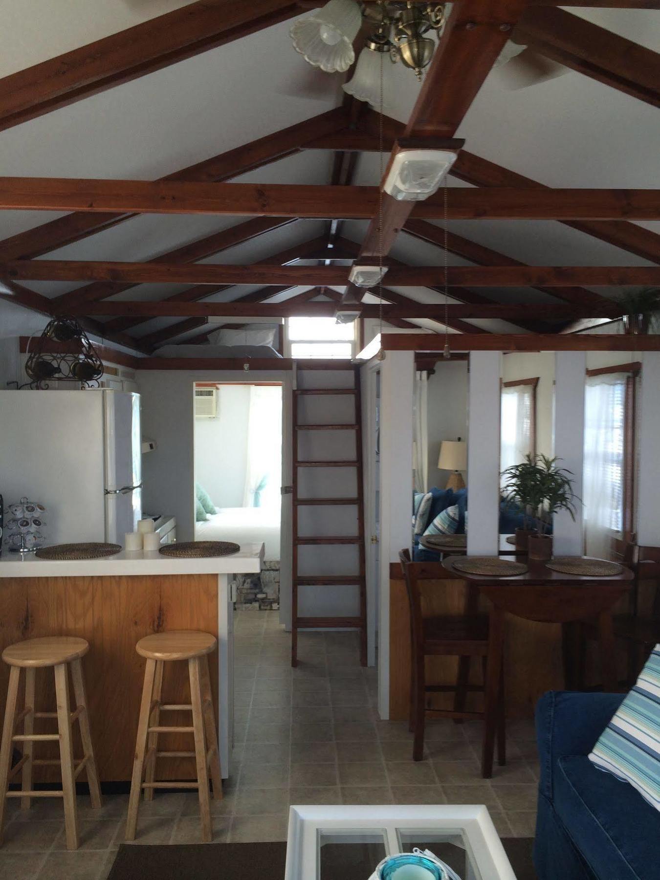 Mangrove Marina And Aqualodge Houseboats Tavernier