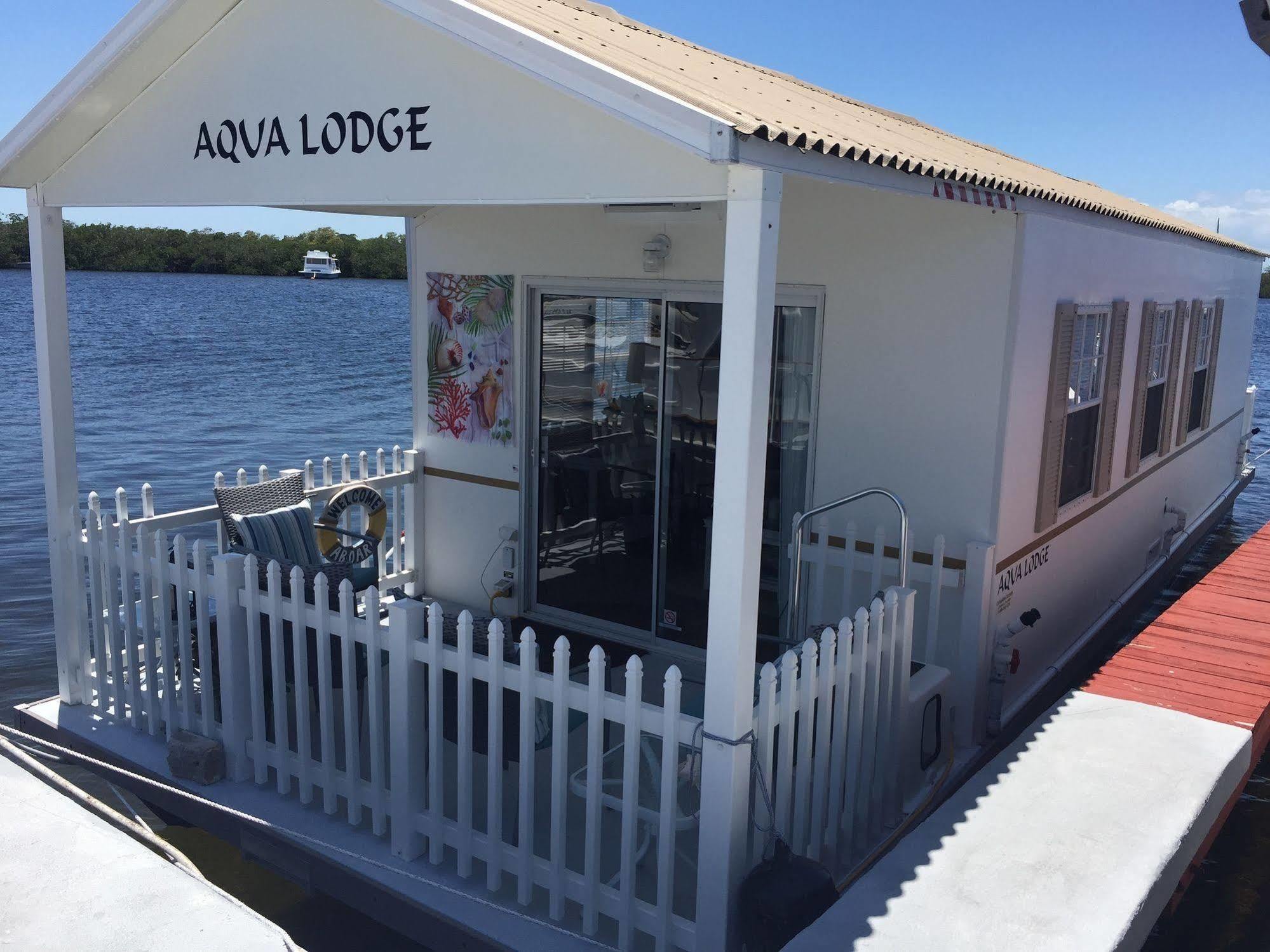 Hotel Mangrove Marina And Aqualodge Houseboats