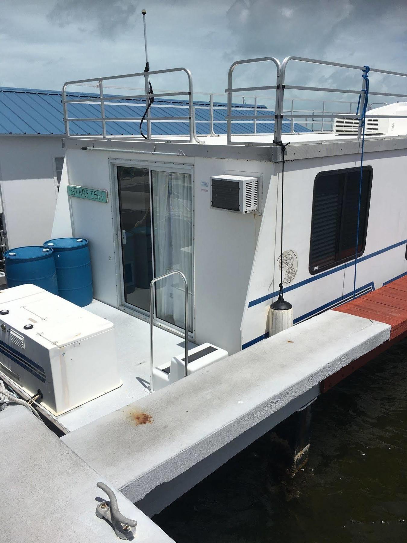 Hotel Mangrove Marina And Aqualodge Houseboats Tavernier