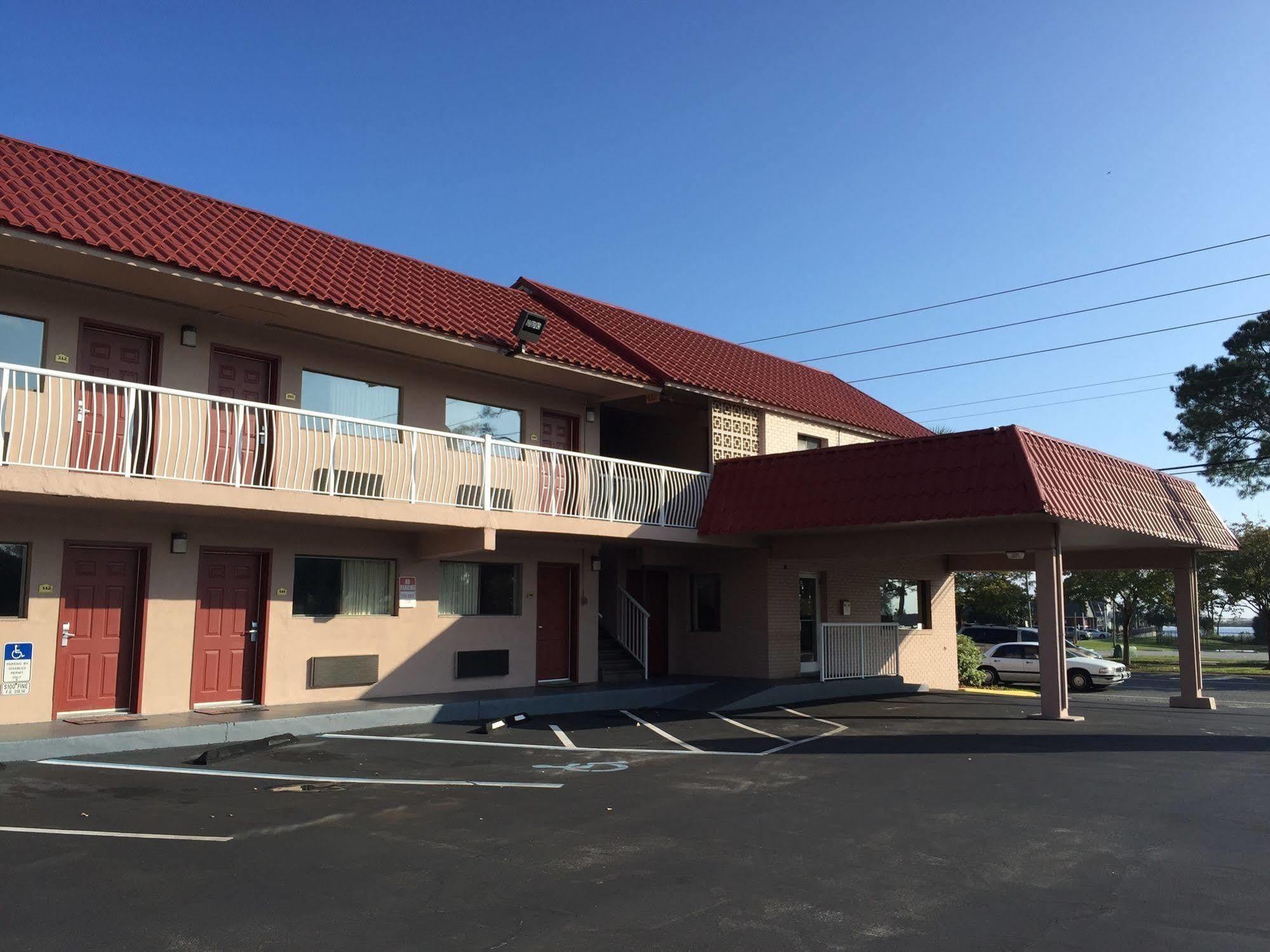 Motel Super 8 By Wyndham Ft Walton