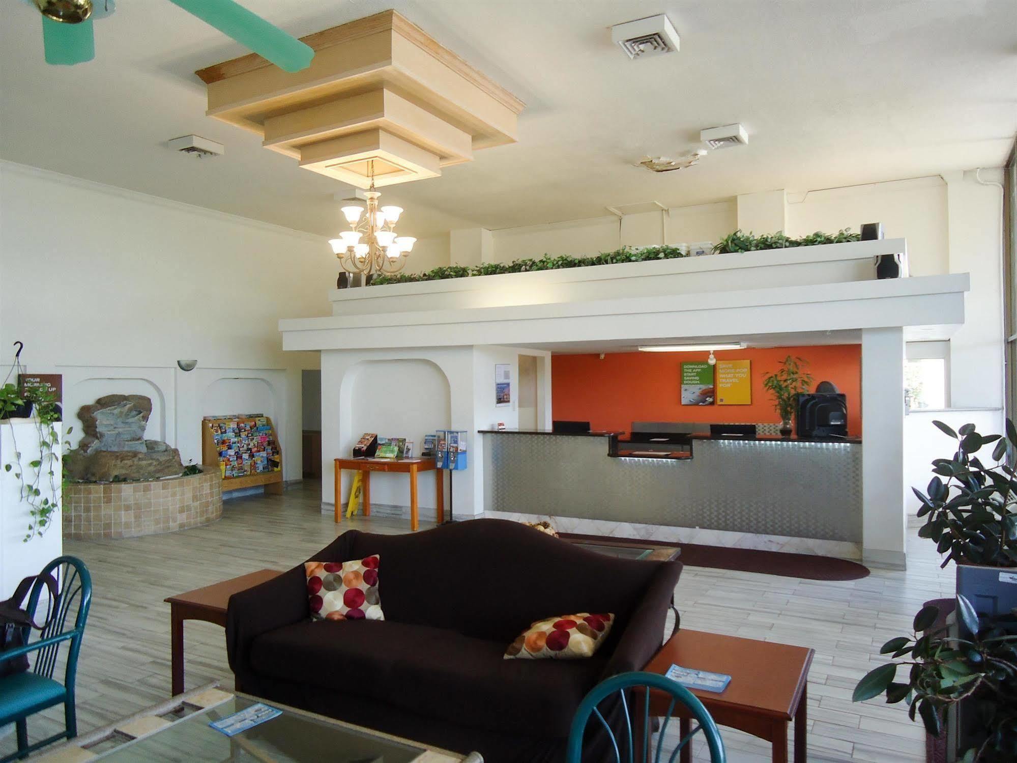 6-daytona Beach, Fl - Speedway Hotel