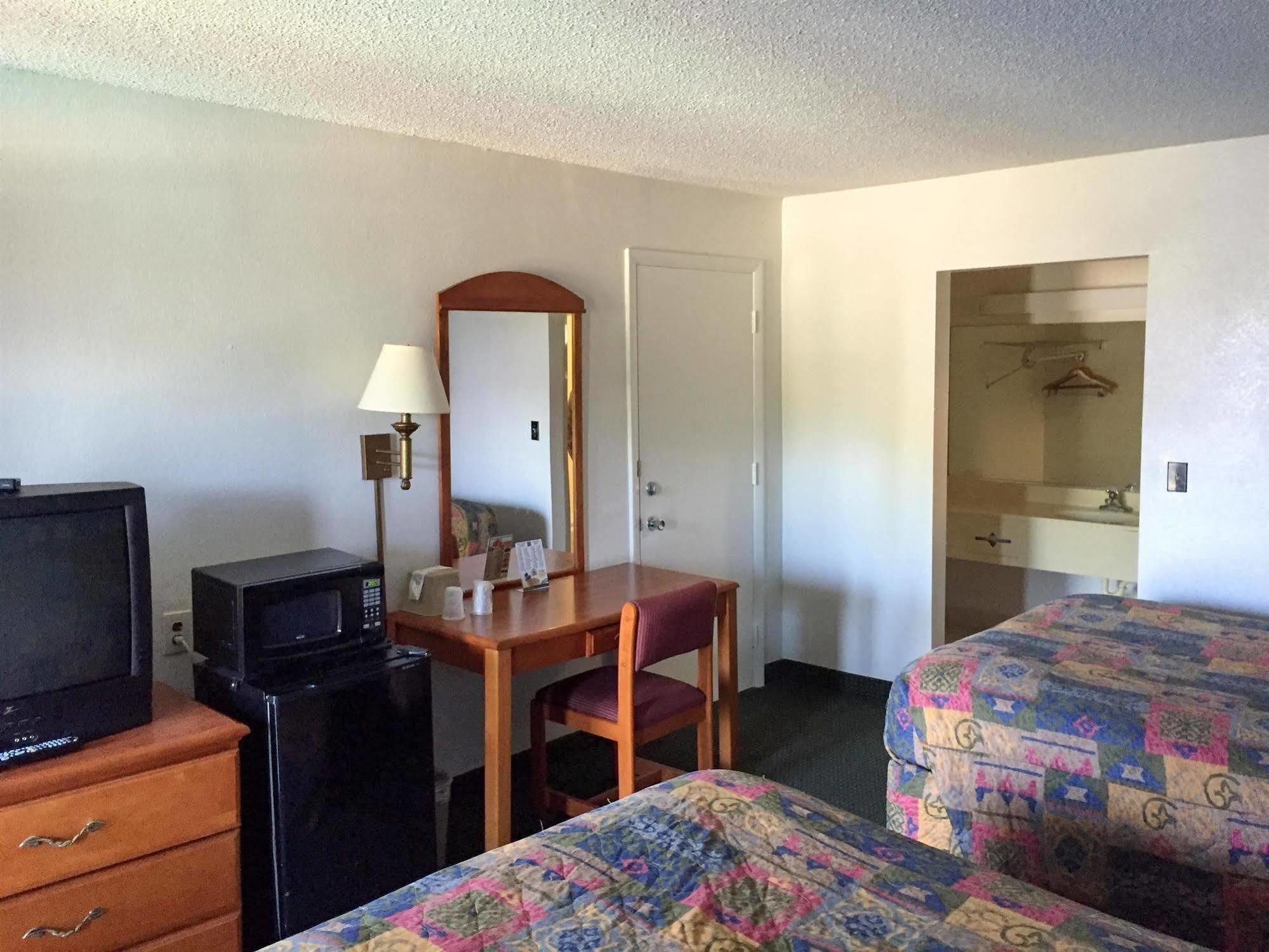 6-daytona Beach, Fl - Speedway 2* Daytona Beach