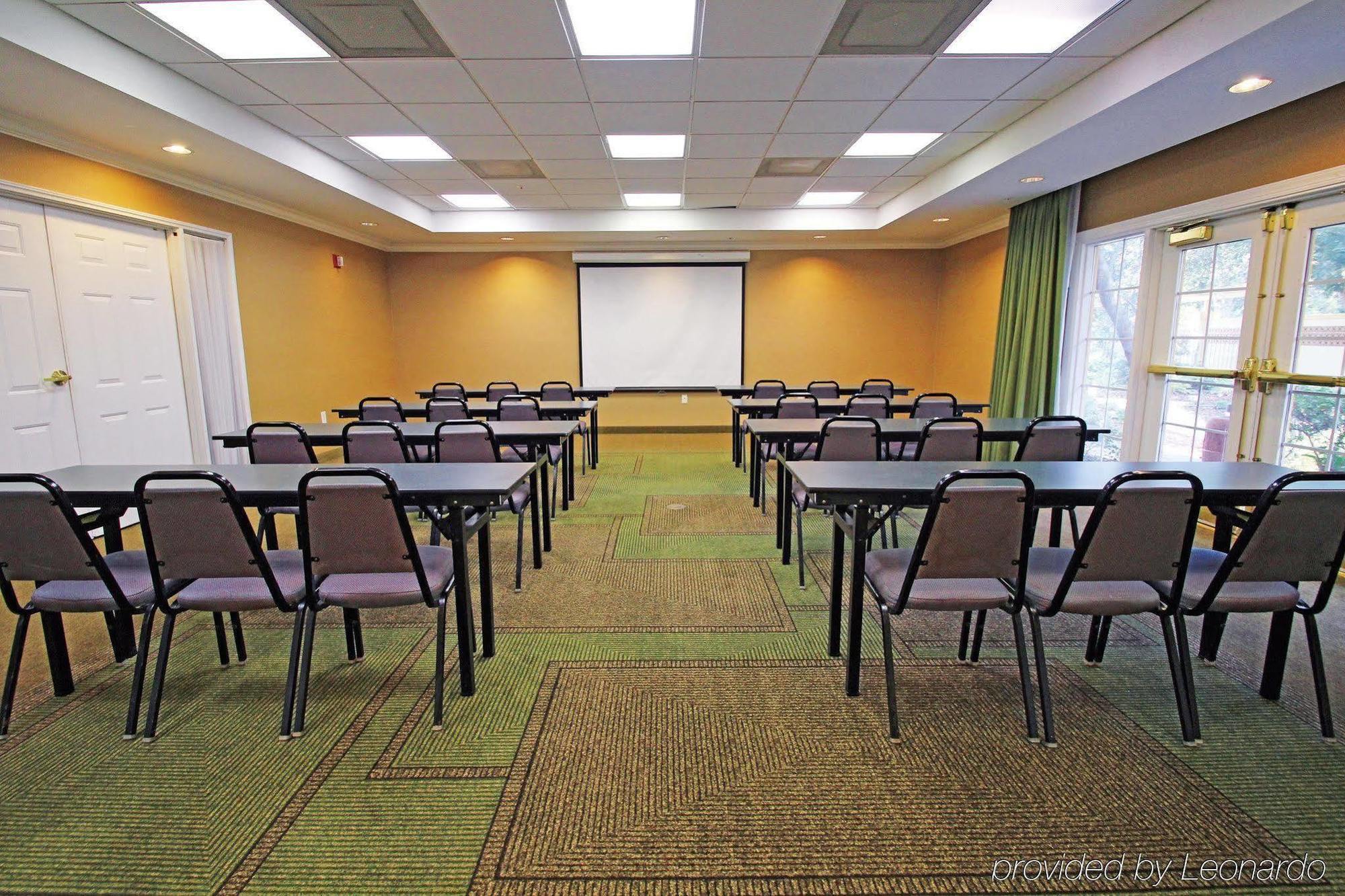 La Quinta By Wyndham Orlando Mary Hotel