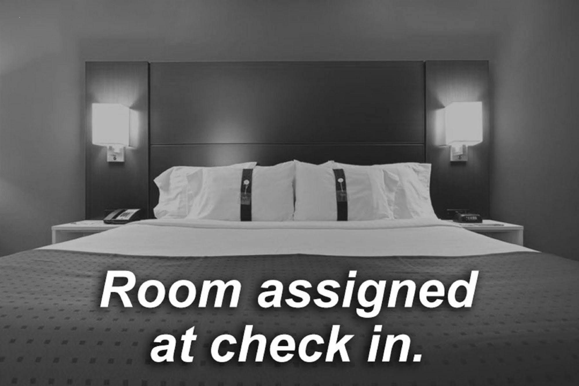 Hotel Express & East I-10 By Ihg Milton