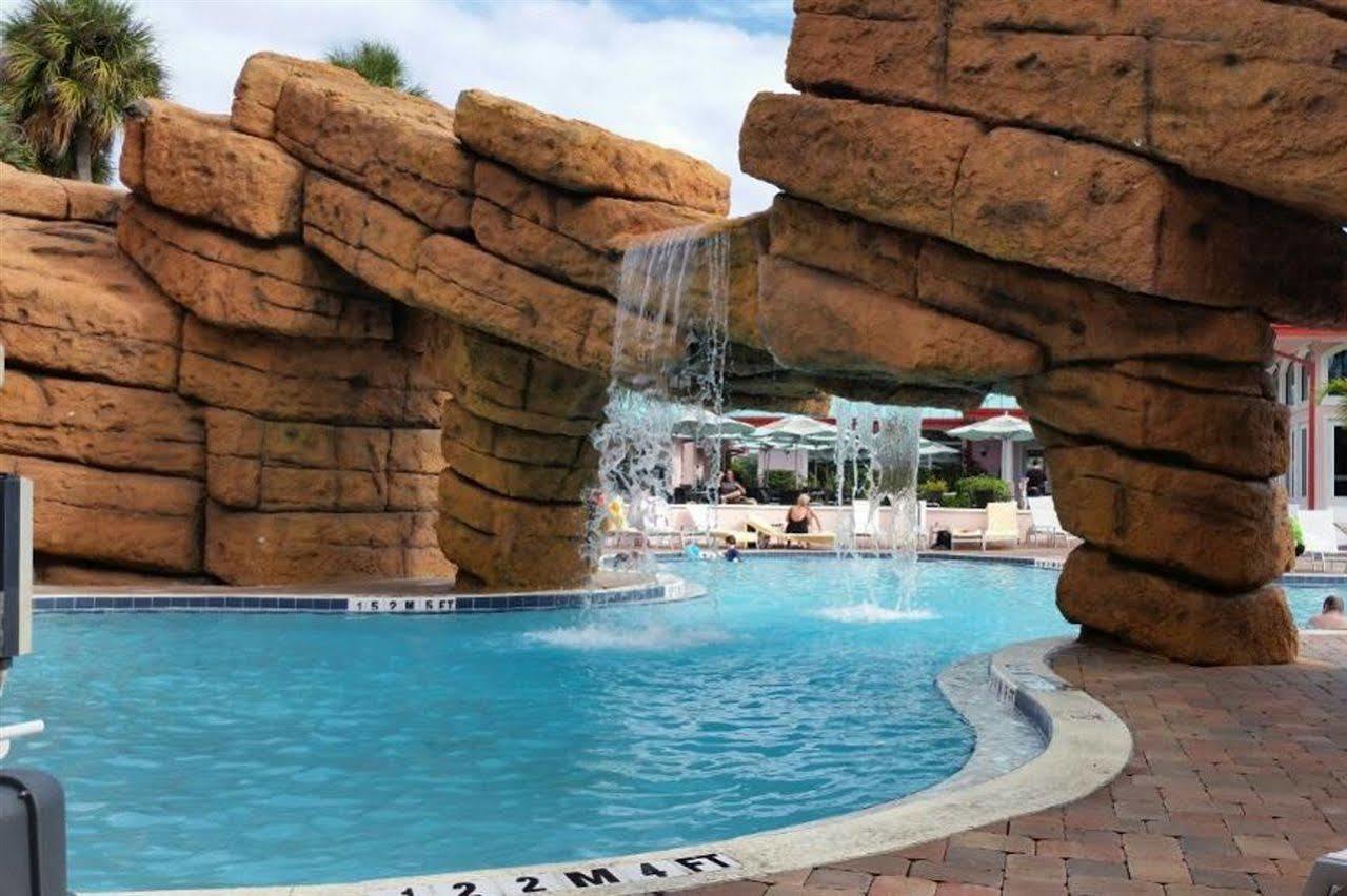 Radisson At The Port Hotel