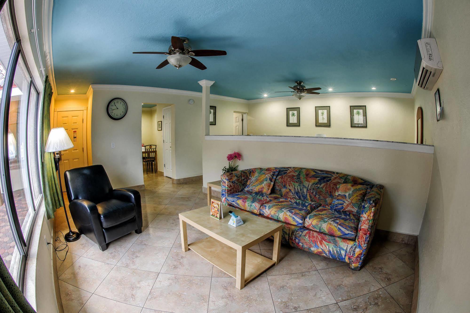 Hotel Bayview Plaza Waterfront St. Pete Beach