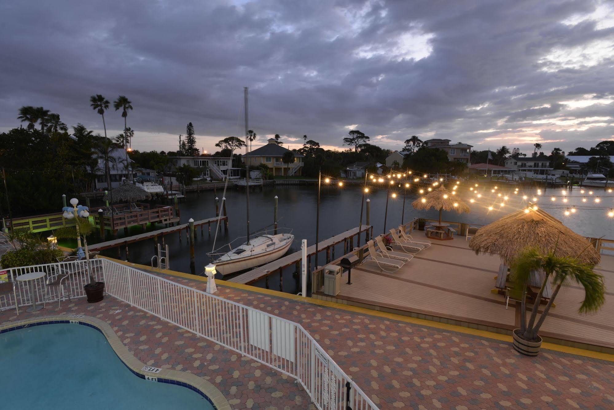 Bayview Plaza Waterfront St. Pete Beach