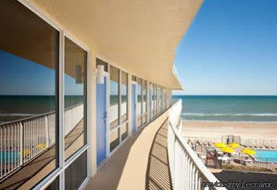 Resort Outrigger Club 3*