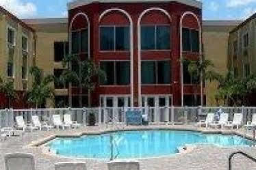 Express & West By Ihg 2* Bradenton