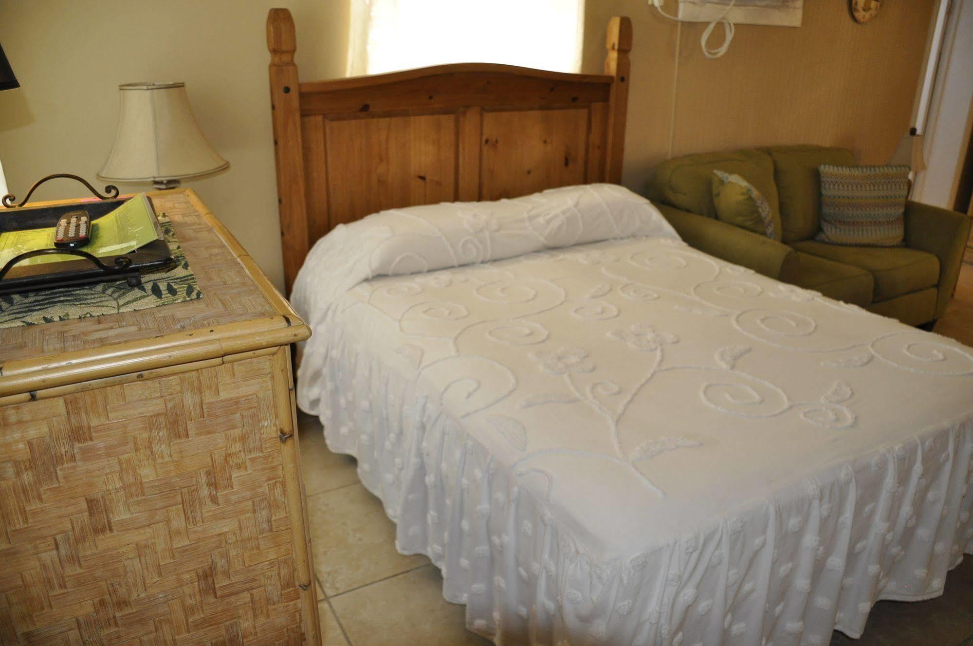 Oceanfront Sea Scape Motel 2*
