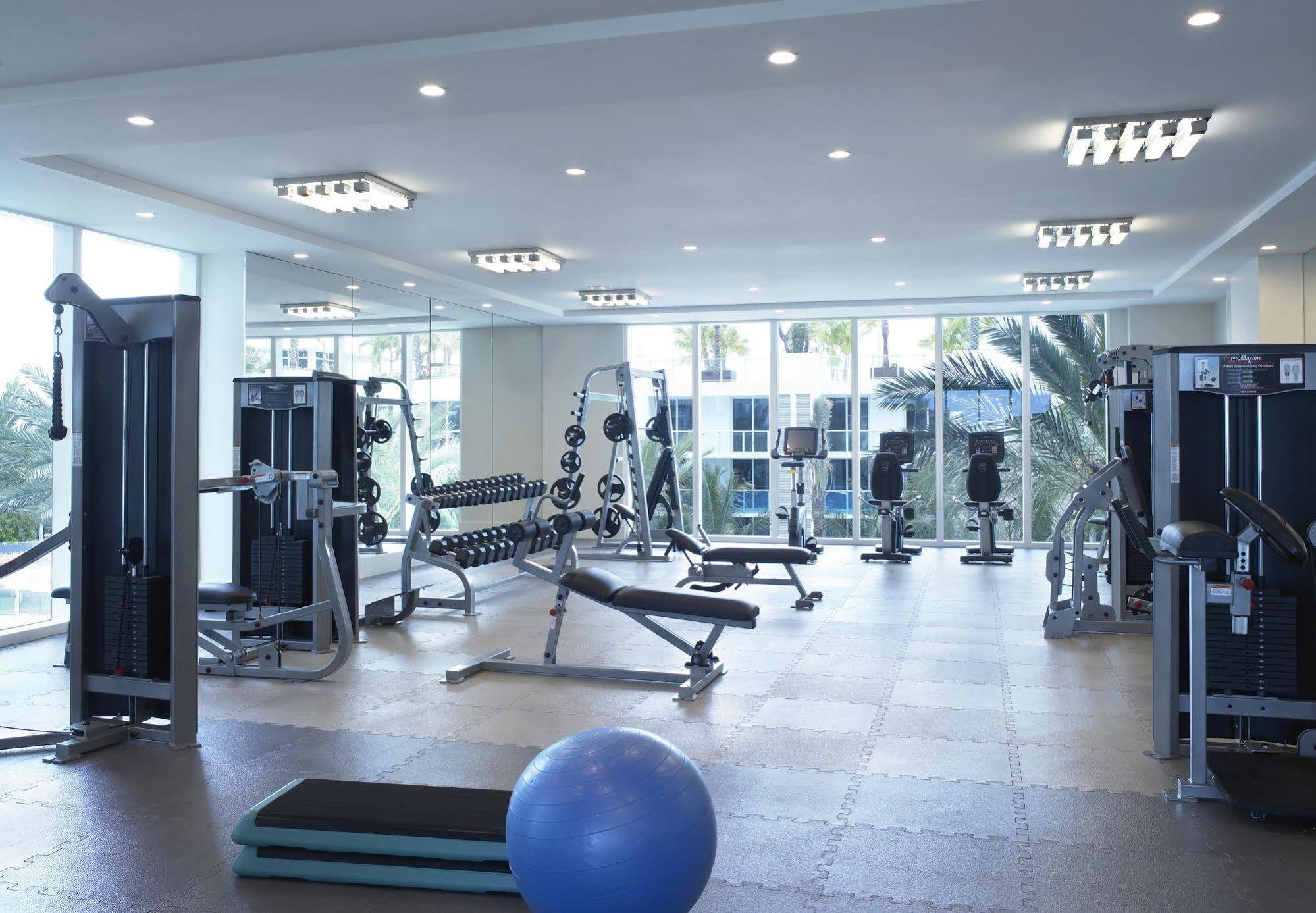 Hotel Grand West 3*