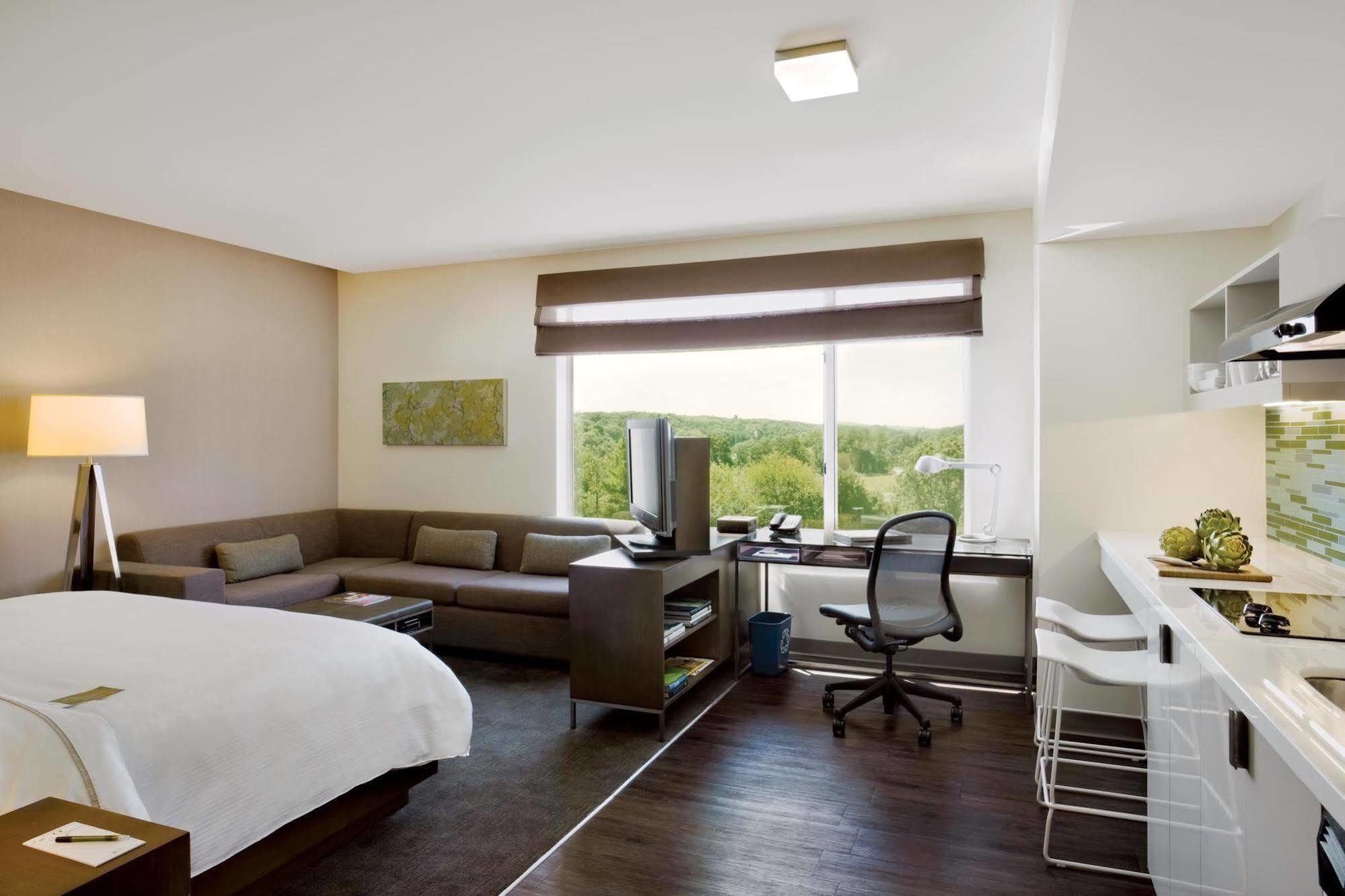 Element Miami Doral Hotel 3*