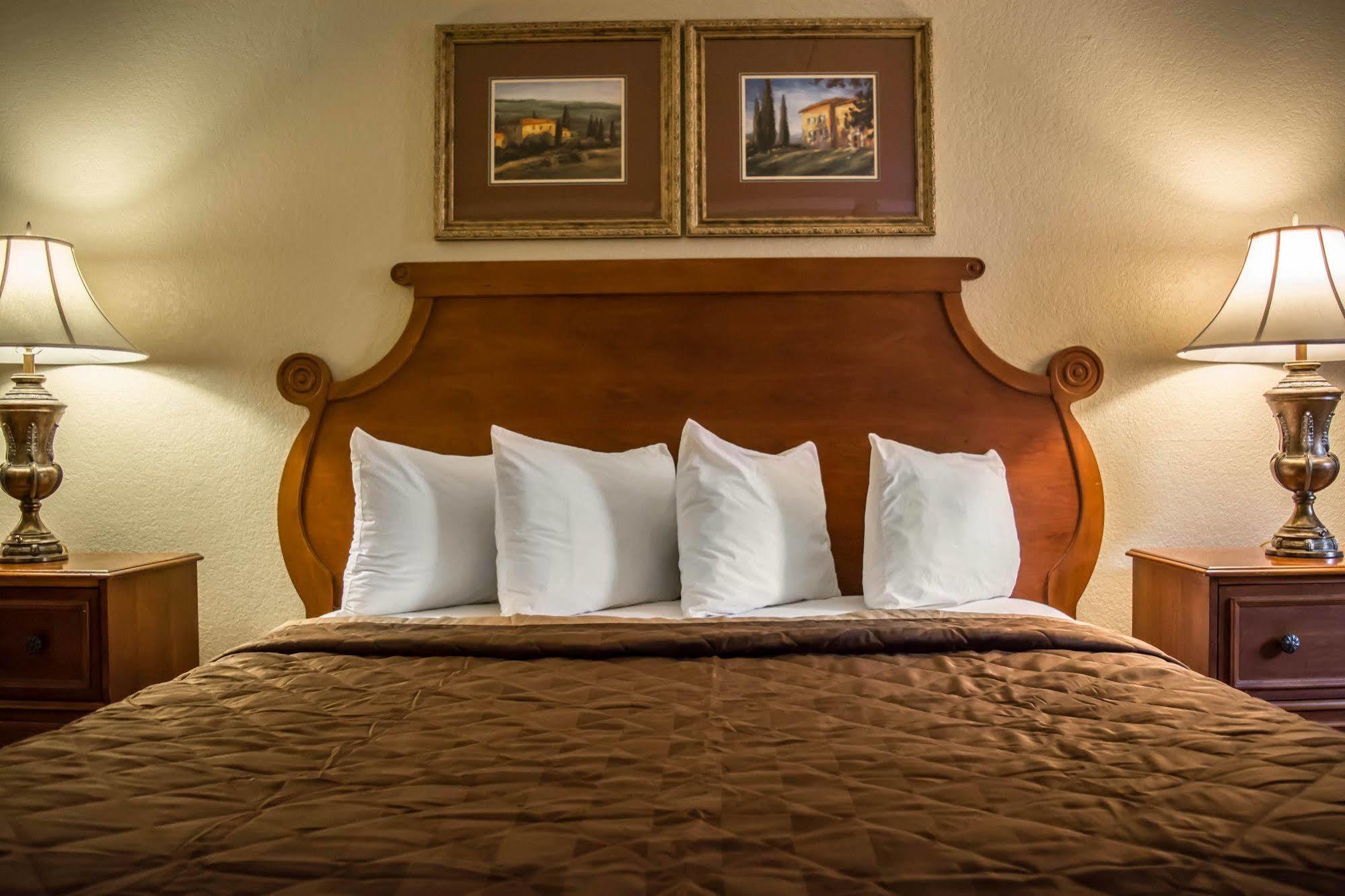 Inn Rodeway Near Ybor - Casino
