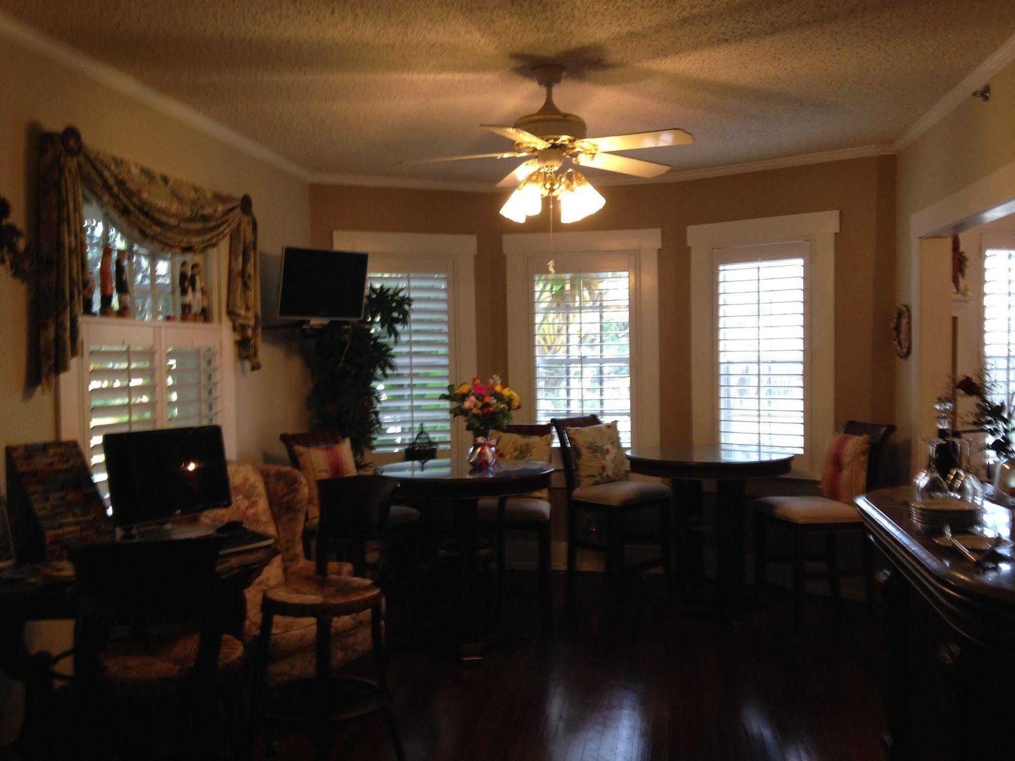 Drive Bed & Breakfast 3*