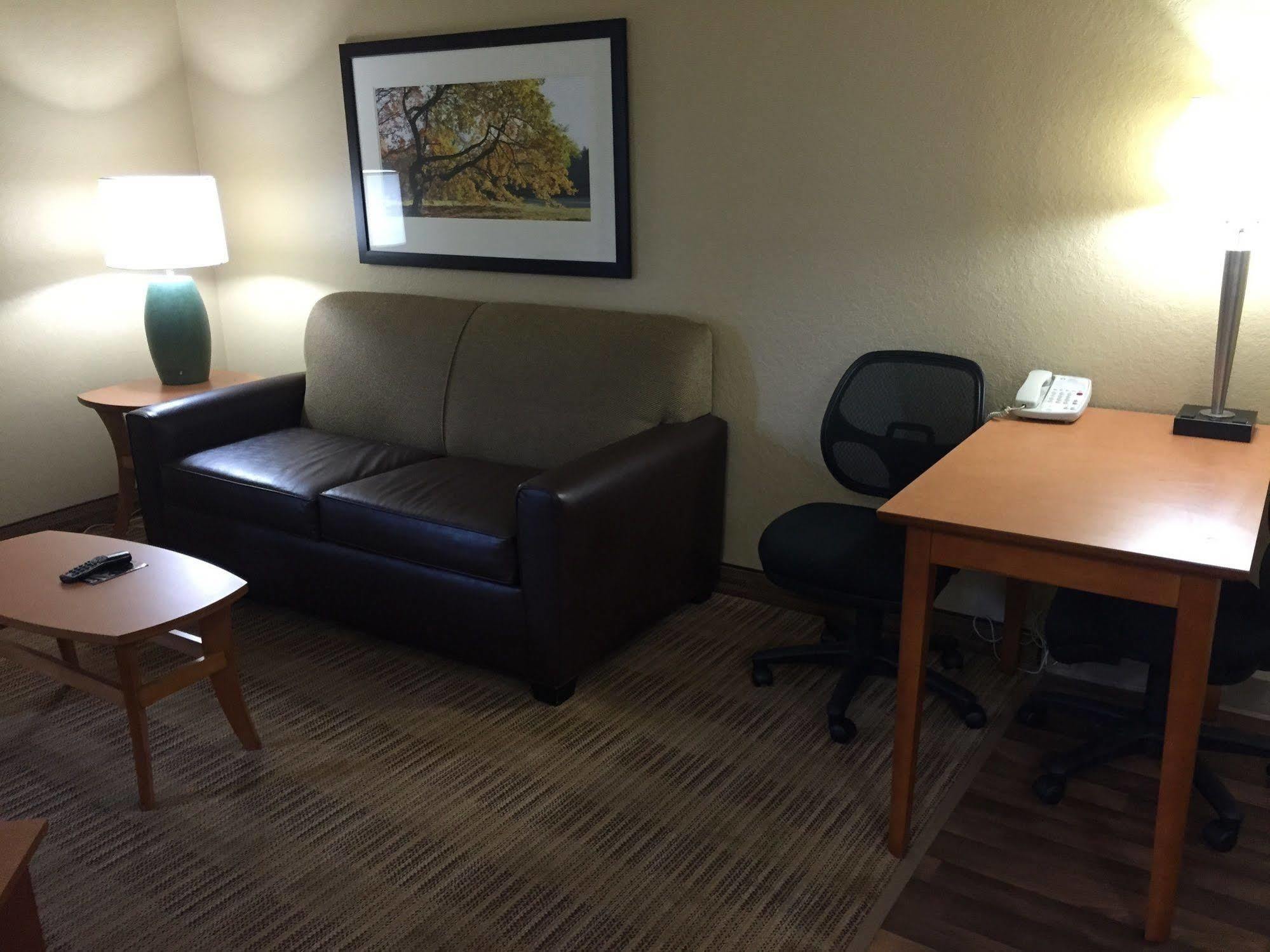 Extended America - - Airport Hotel 2*
