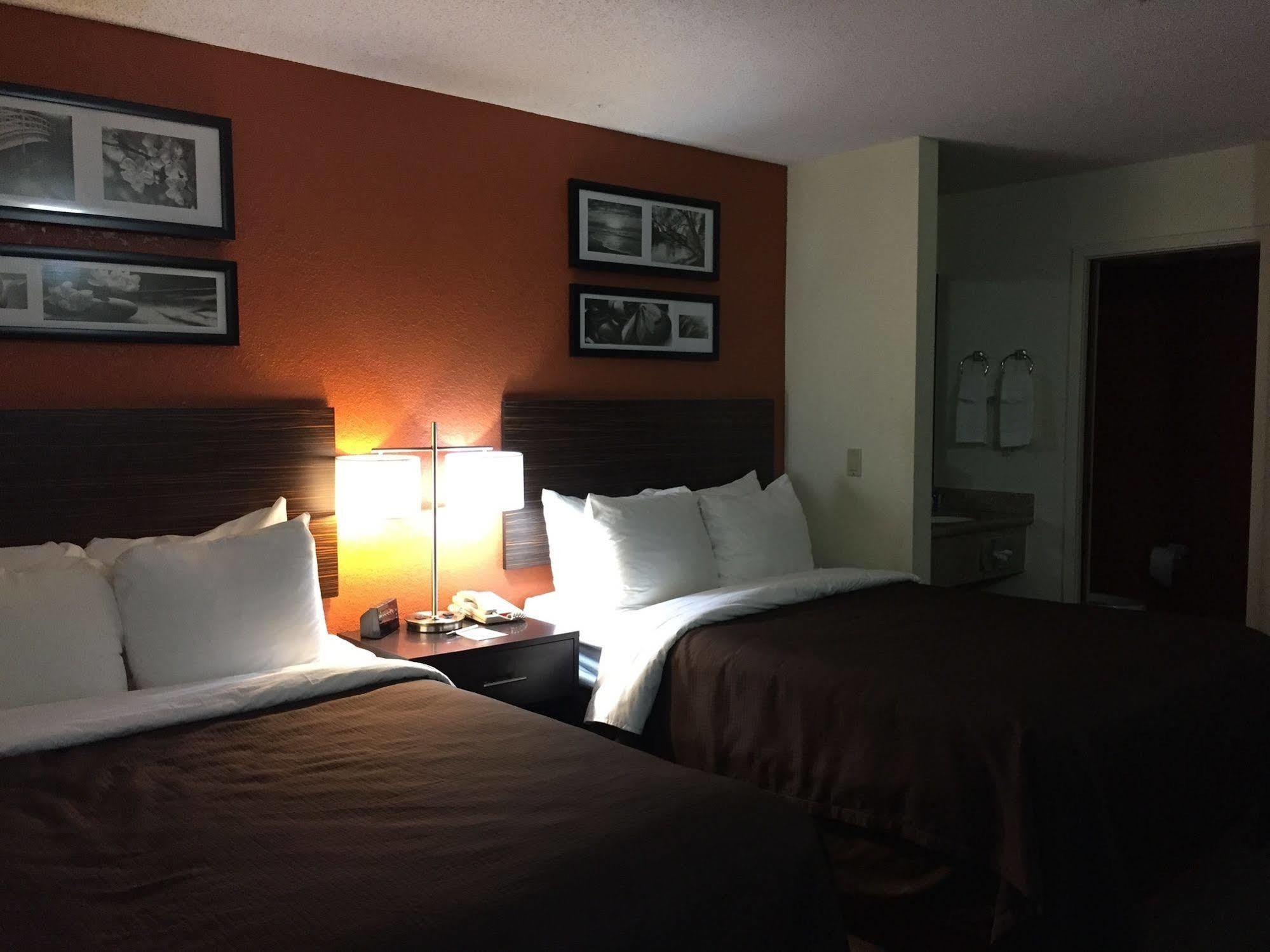 Sleep North Inn 2*