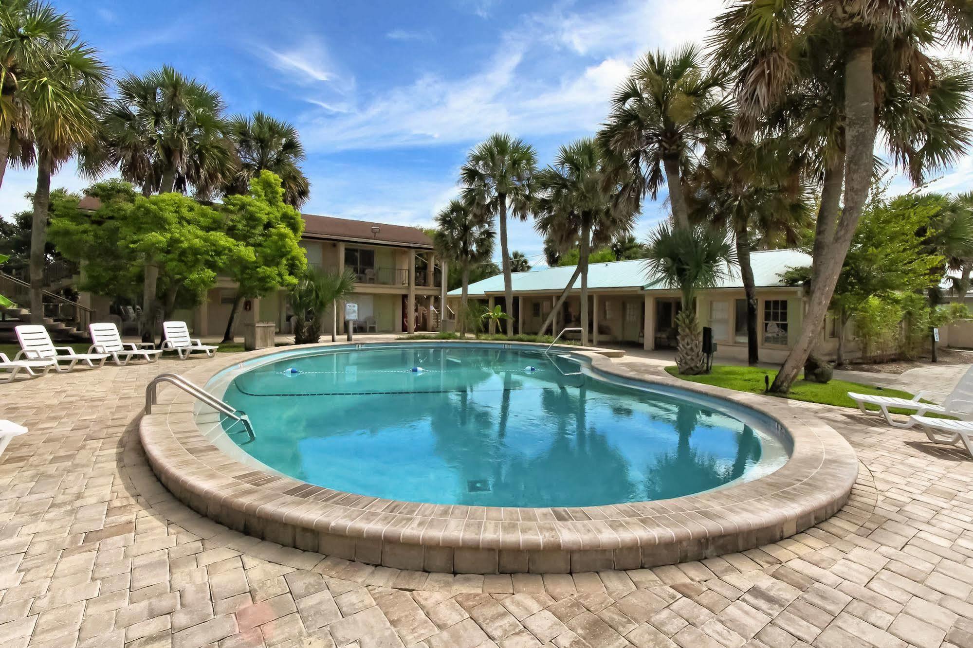 The Conch House Marina 4*
