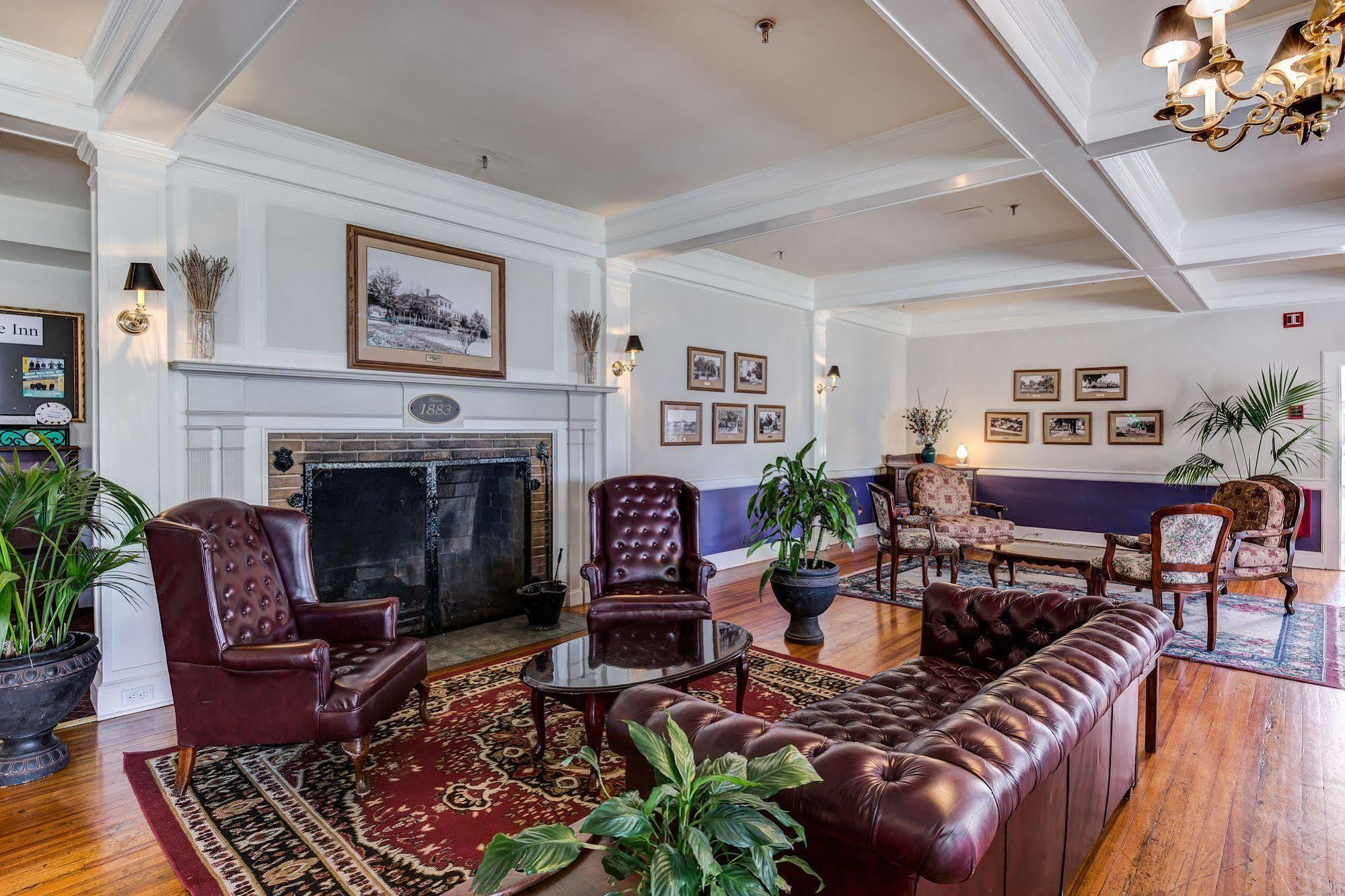 Hotel Lakeside On Dora Mount Dora