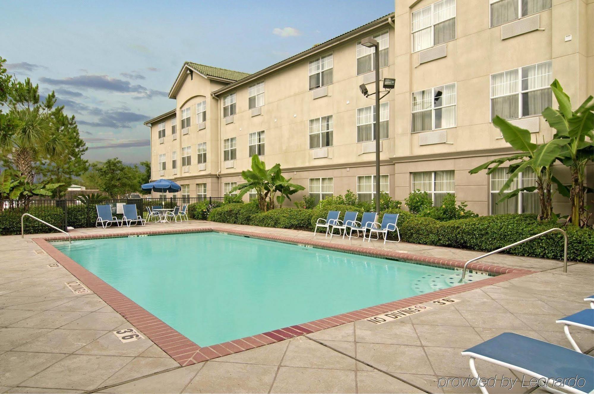 Extended America Select - Salisbury Rd Southpoint 2*