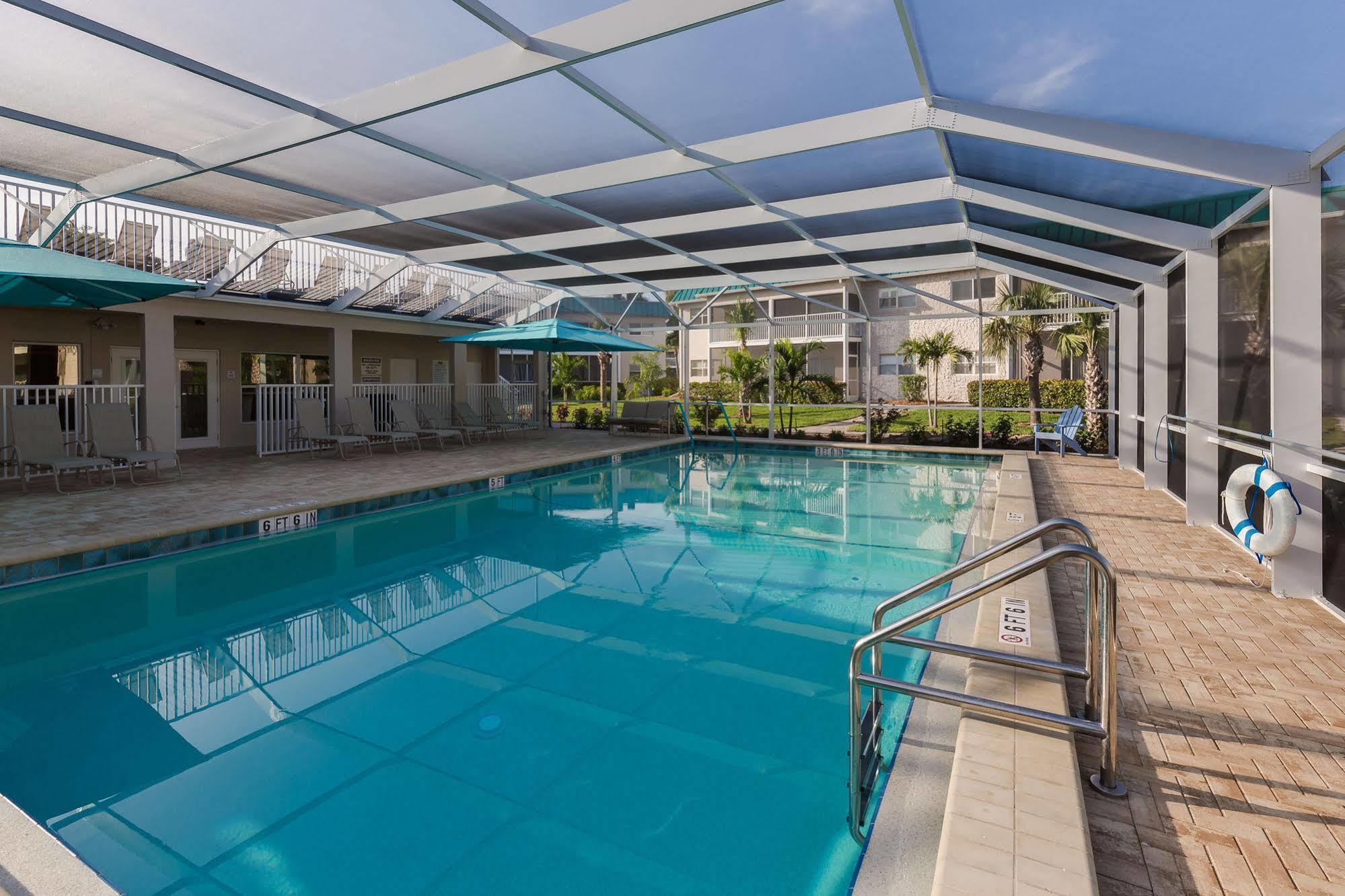 Arms West 3* Sanibel