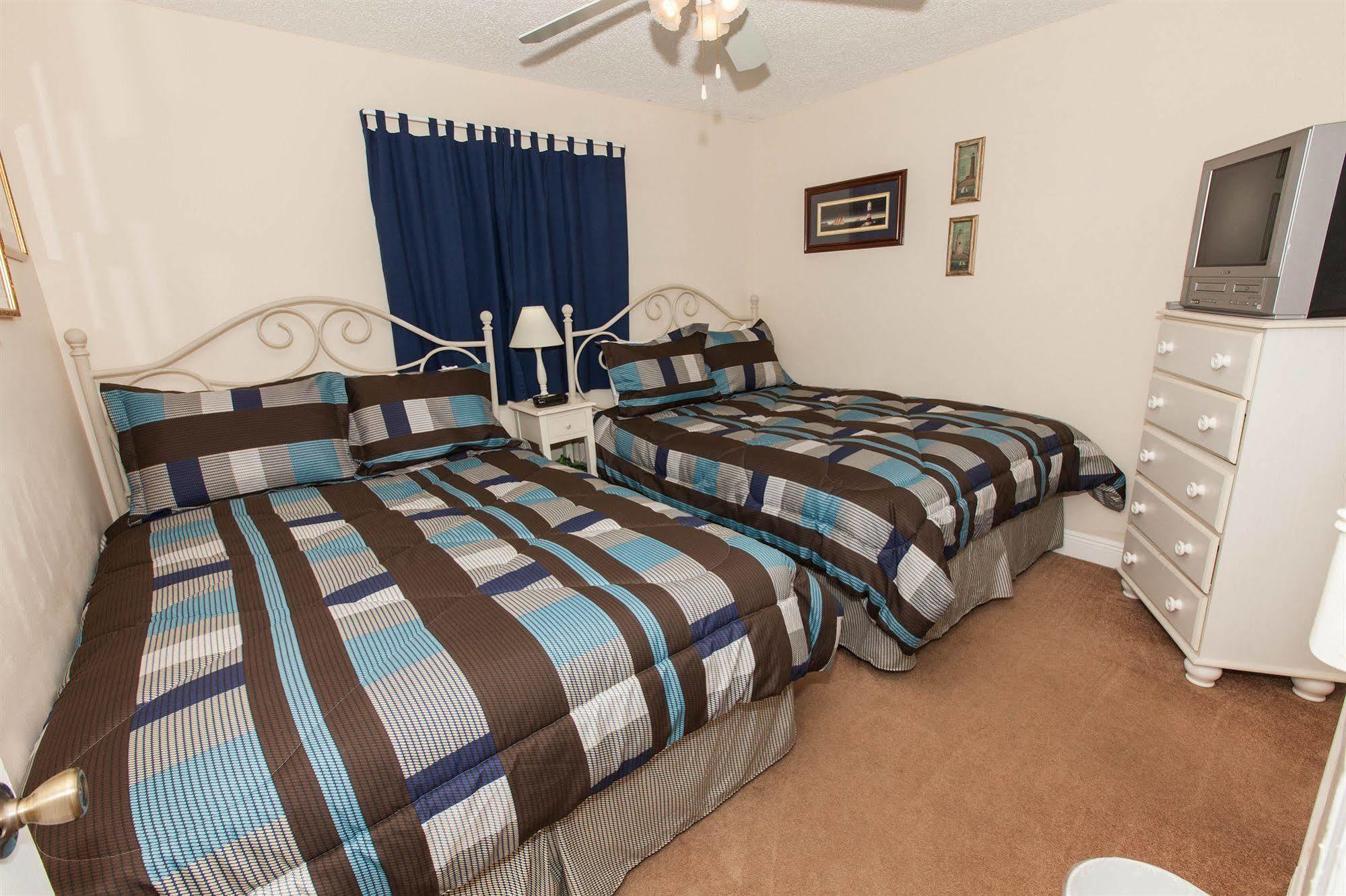Sterling Huntington By The Sea Resort 3*