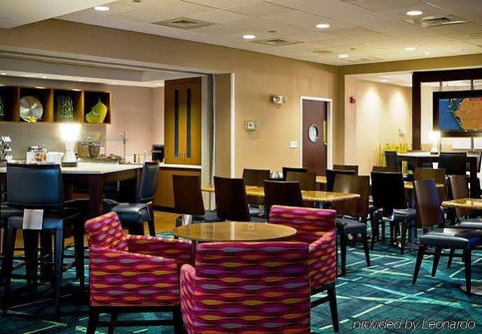 Springhill Bradenton 3*