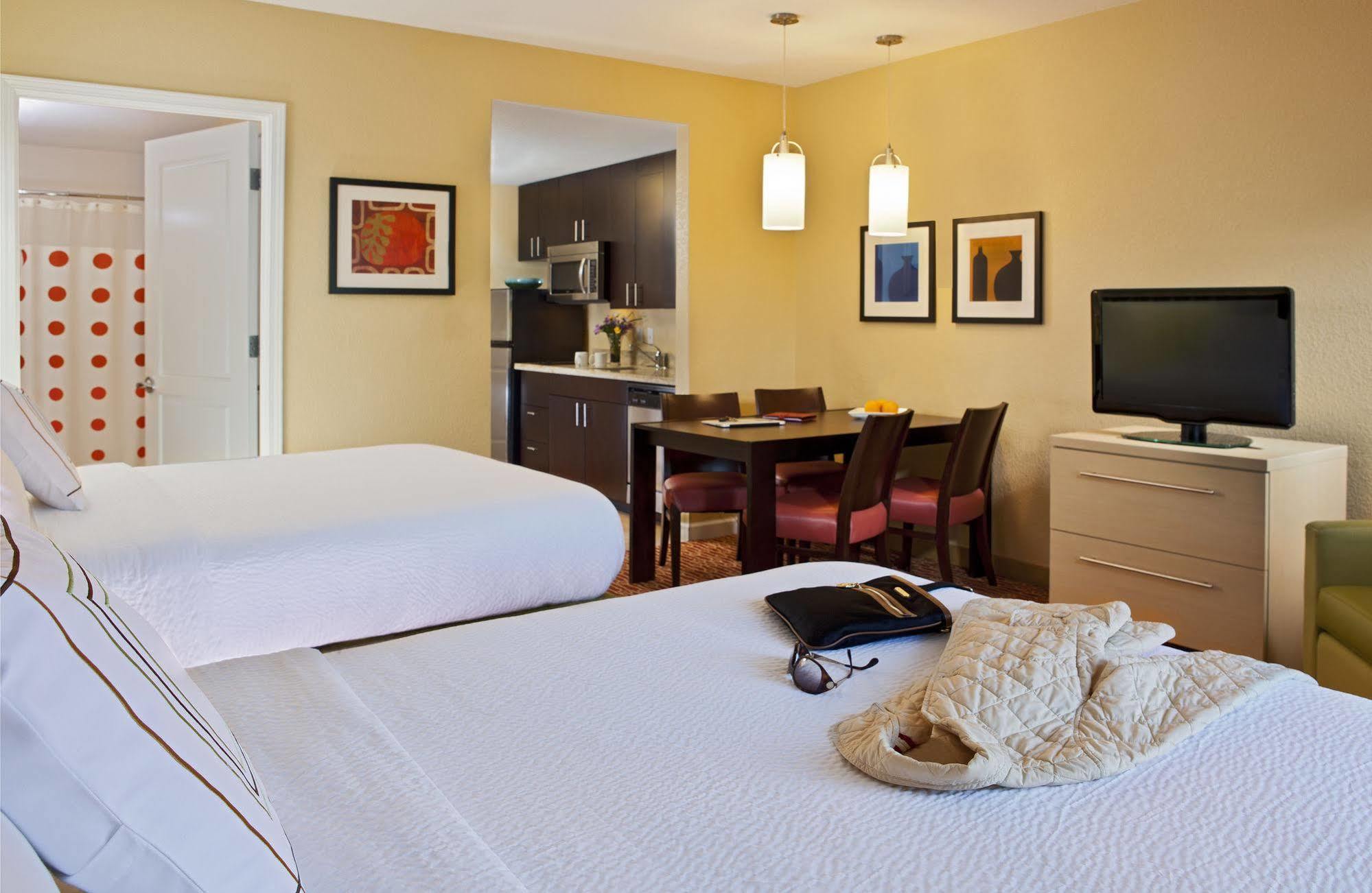Hotel Towneplace Orlando At Flamingo Crossings Town Center/western Entrance