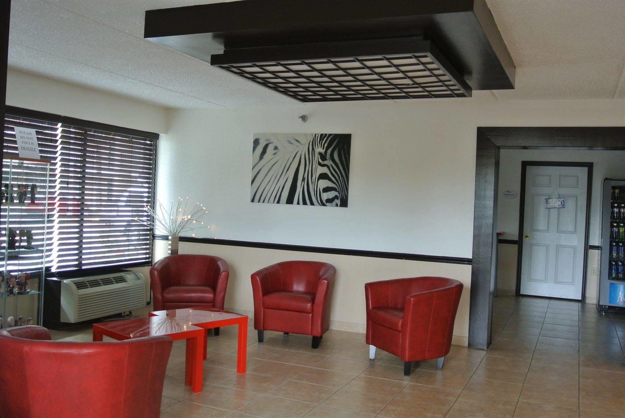 1 Extended - Hotel