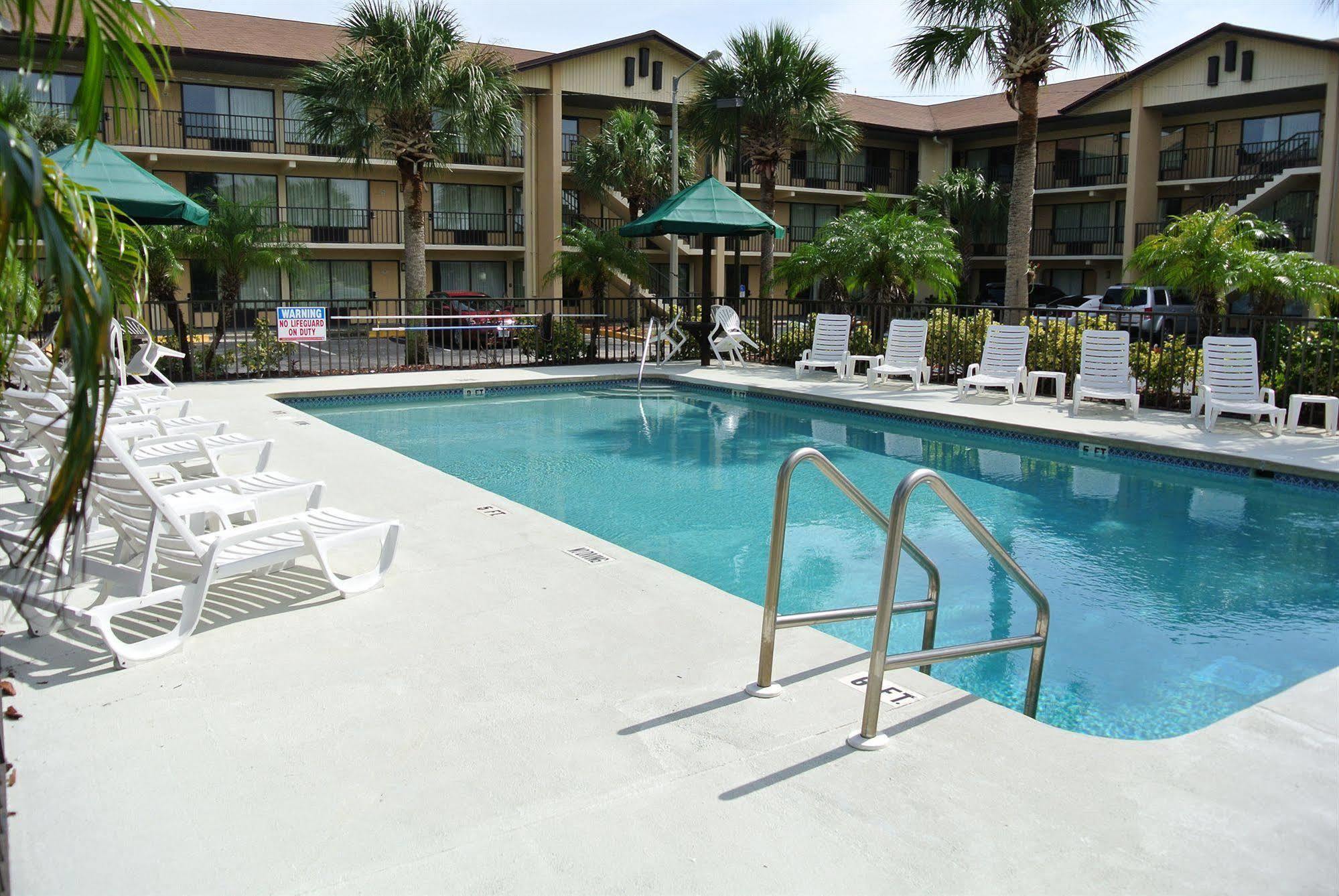 Hotel 1 Extended -