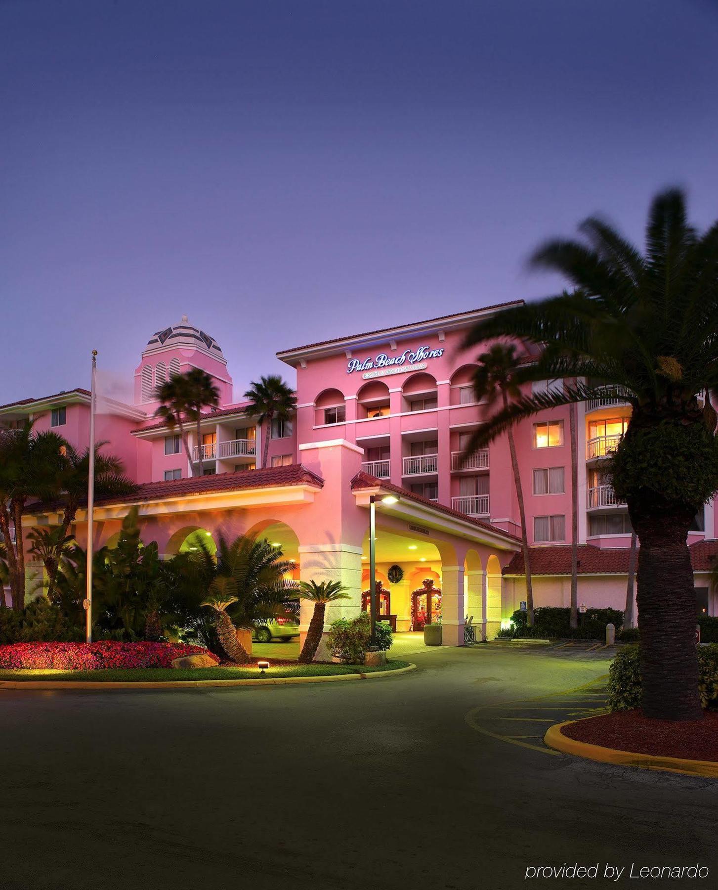 Palm Shores And Vacation Resort 3*