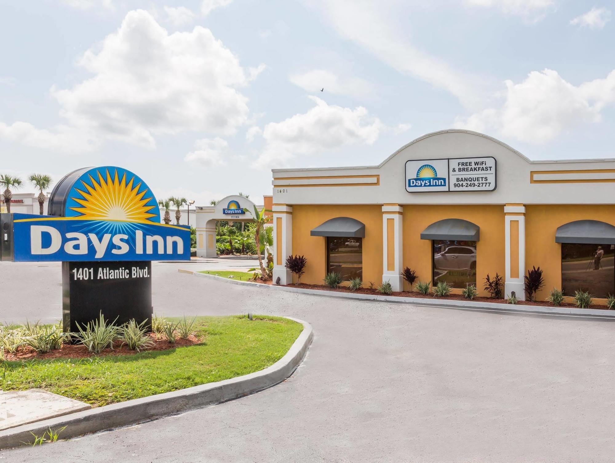 Days By Wyndham Neptune Jacksonville Beach