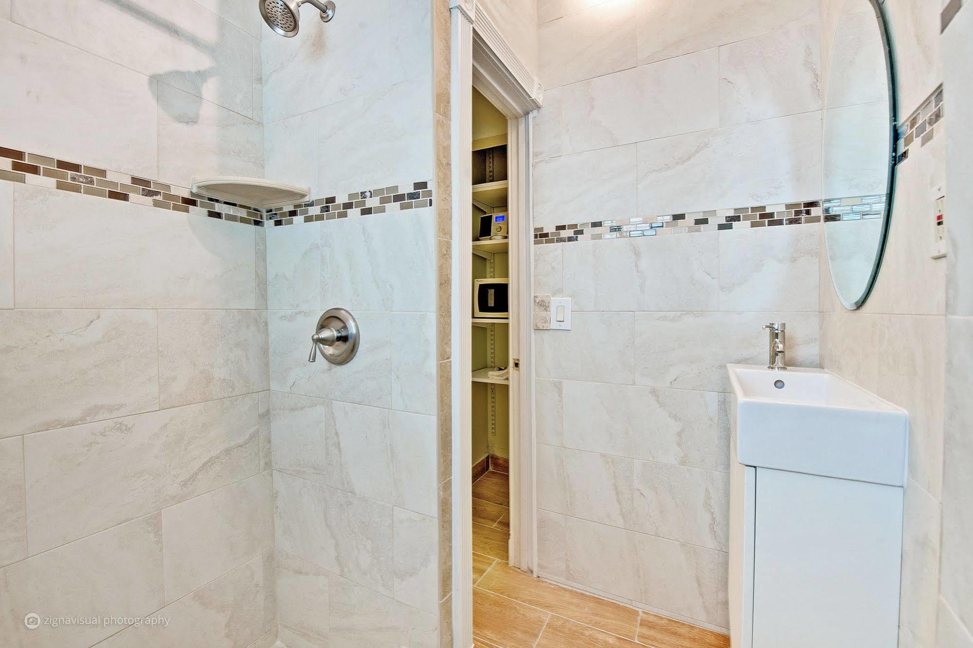 Coral House Hotel 2*