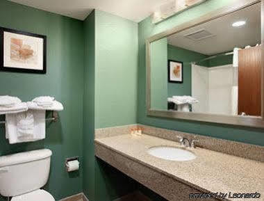 & Suites-i-95 2* Palm Coast