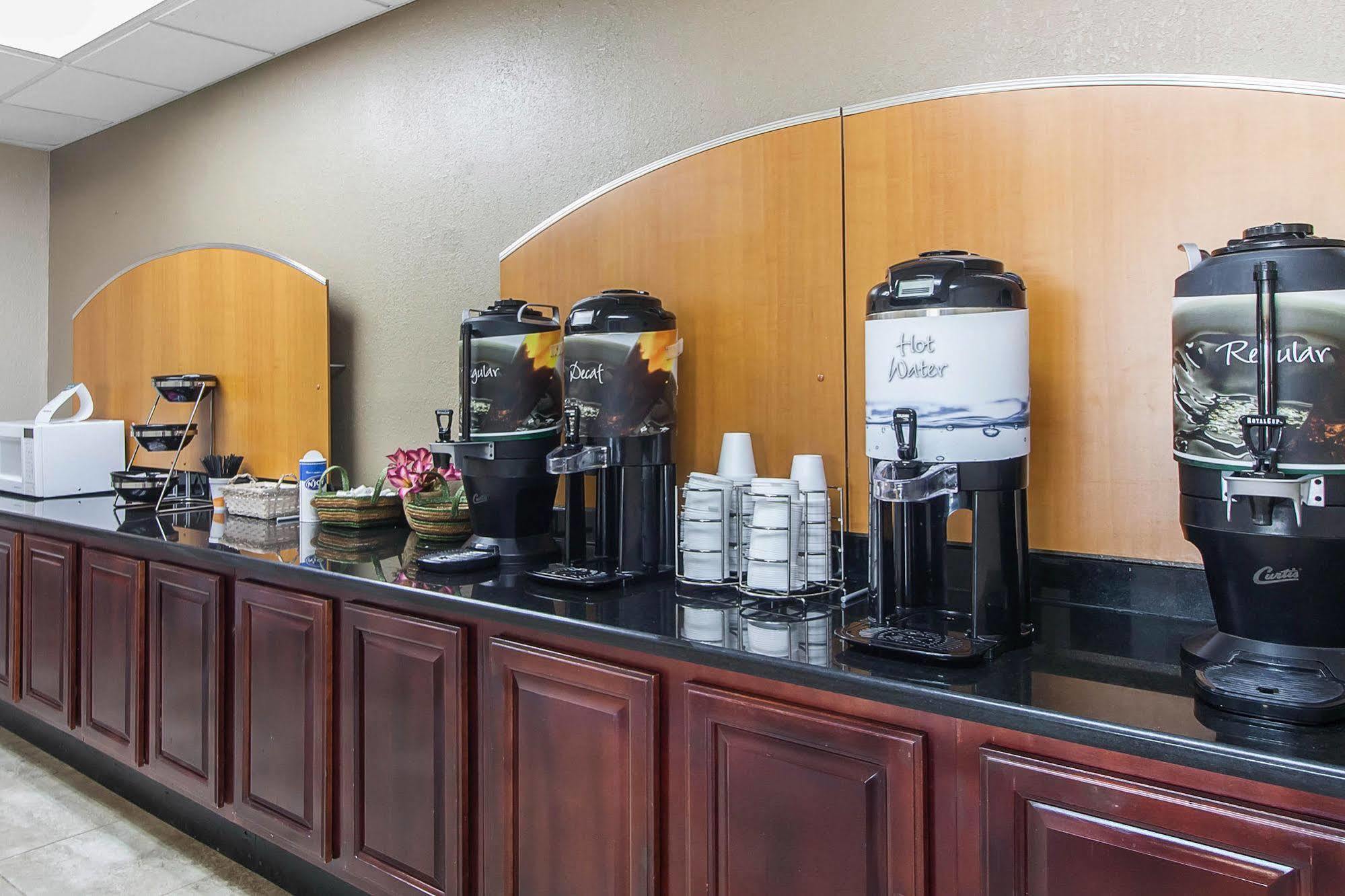 Quality & Conference Center New Port Richey