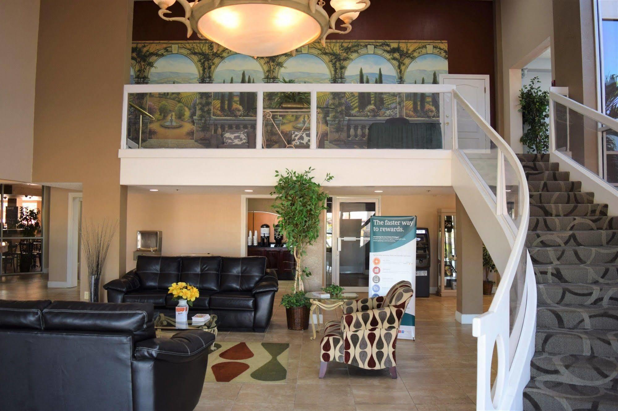 Quality & Conference Center Hotel New Port Richey