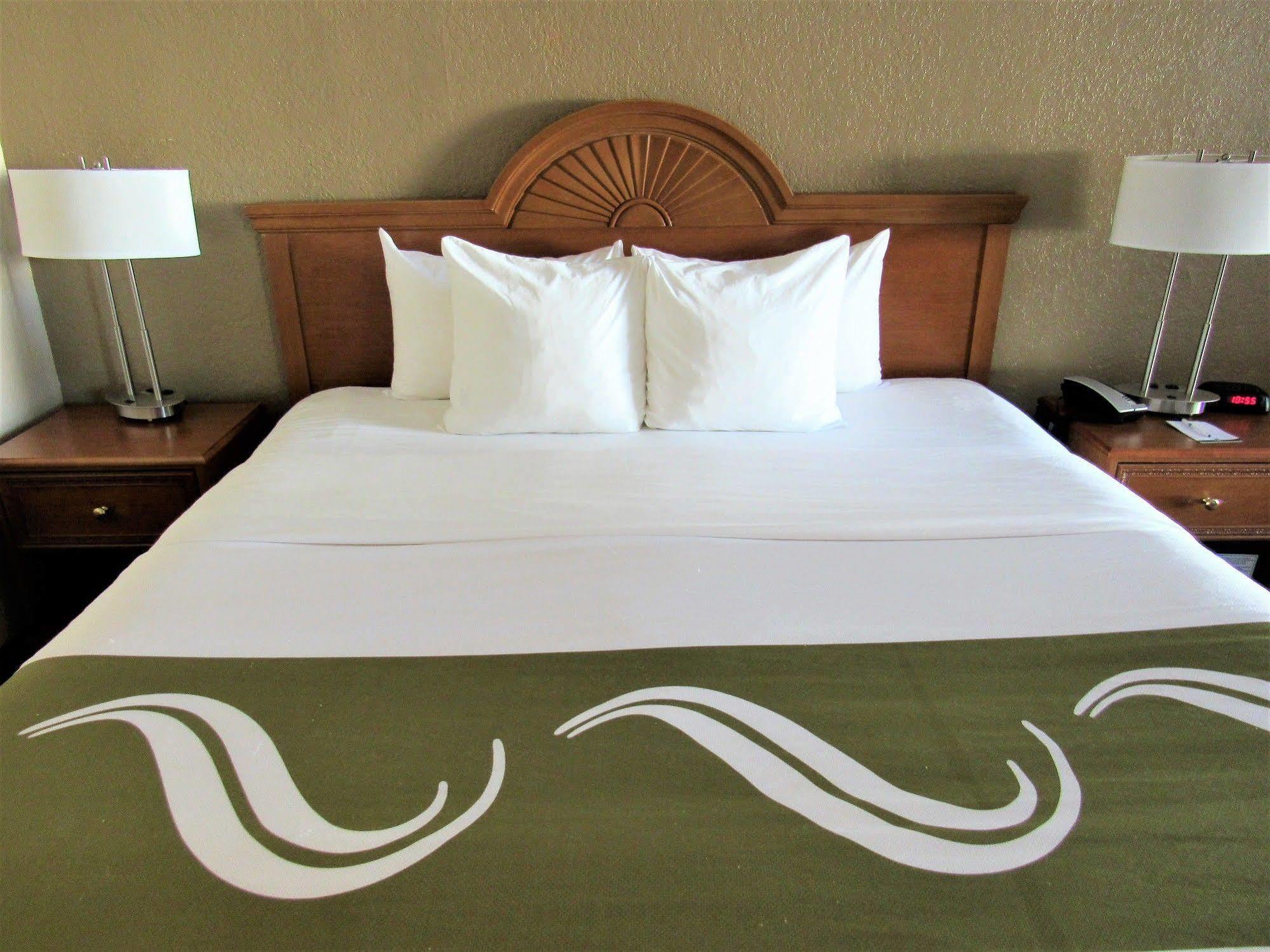 Quality & Conference Center 2*