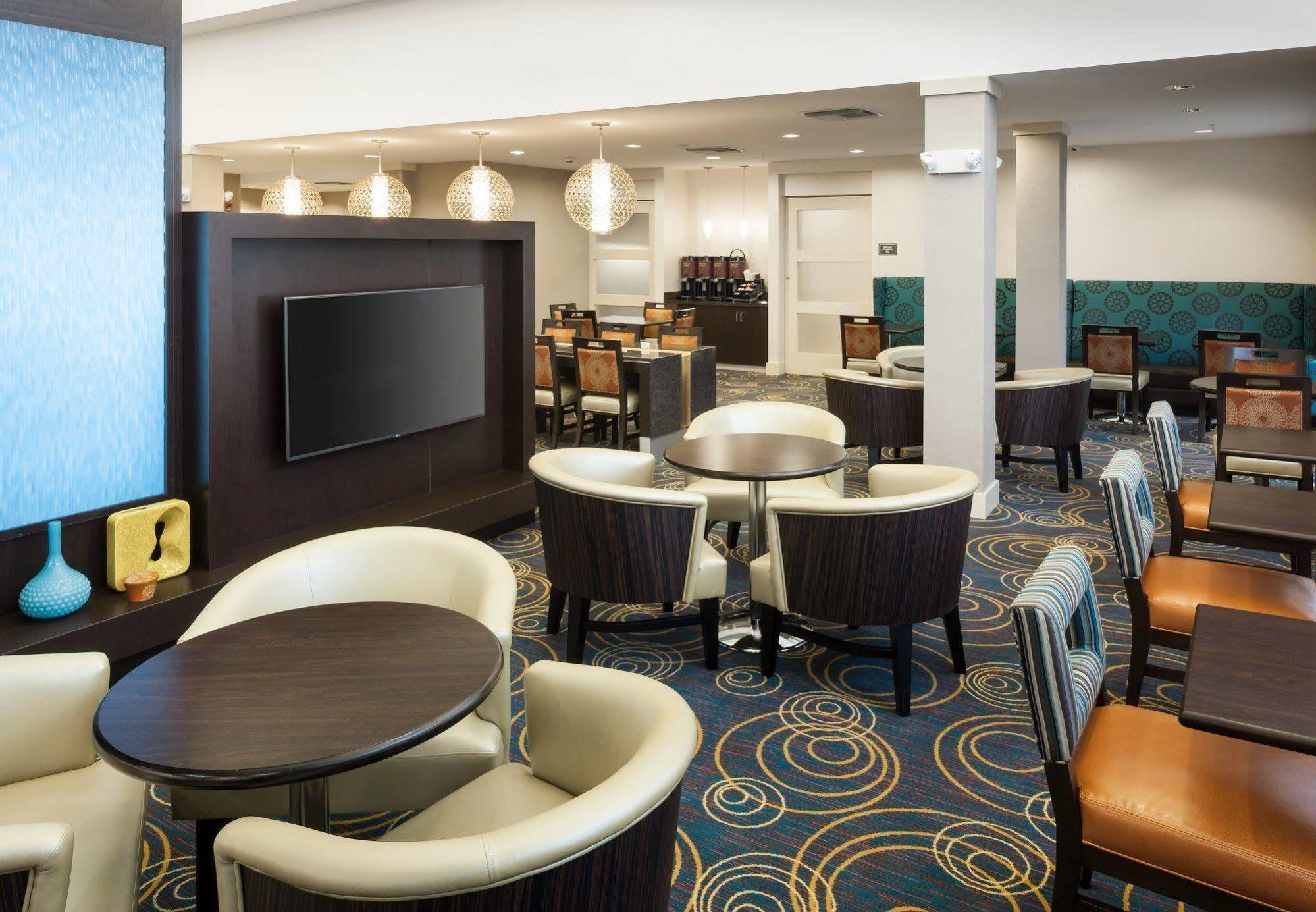 By Marriott Lauderdale Airport & Cruise Port 3* Dania Beach