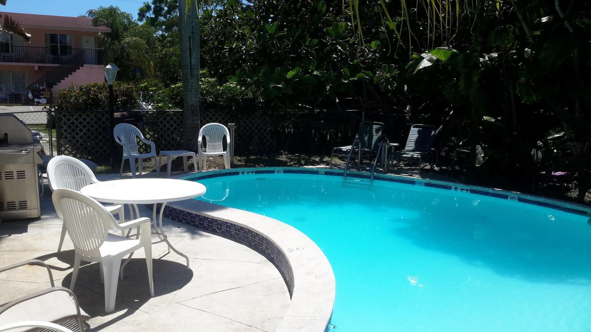 Conty's 2* Naples