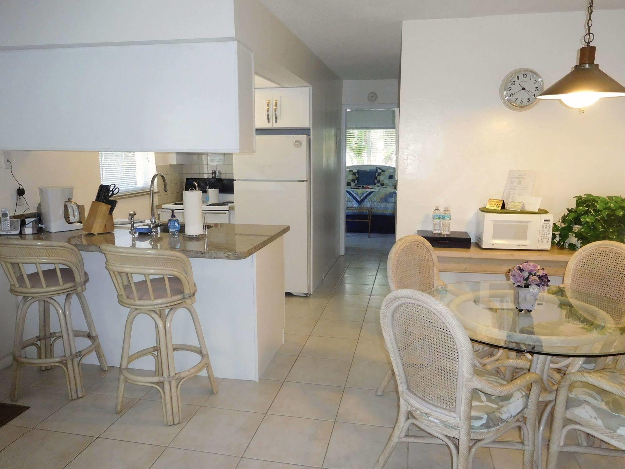 Sunny Place Apartment Pompano Beach
