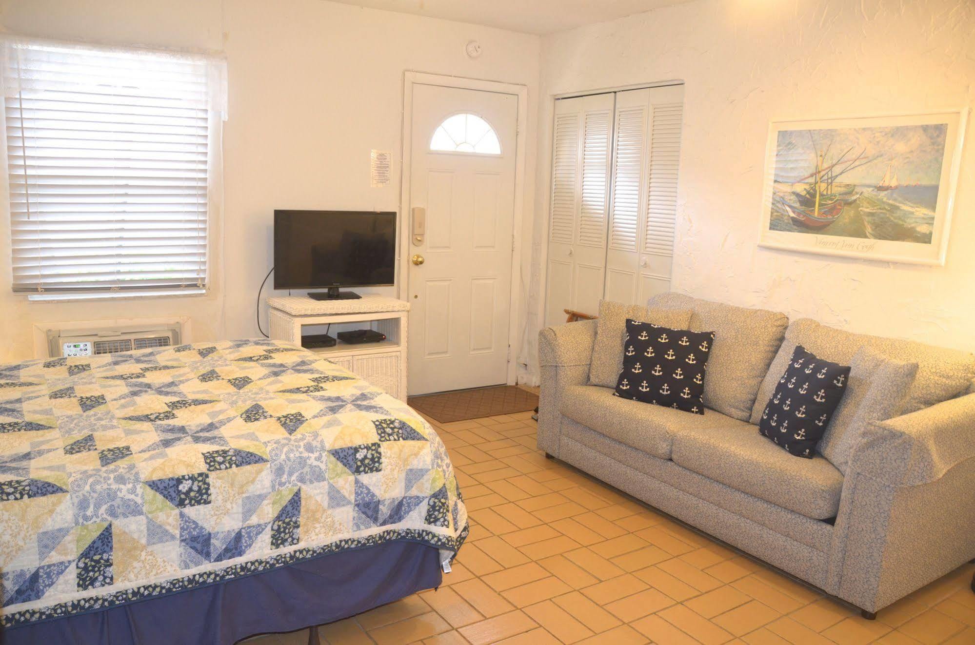 Sunny Place Pompano Beach