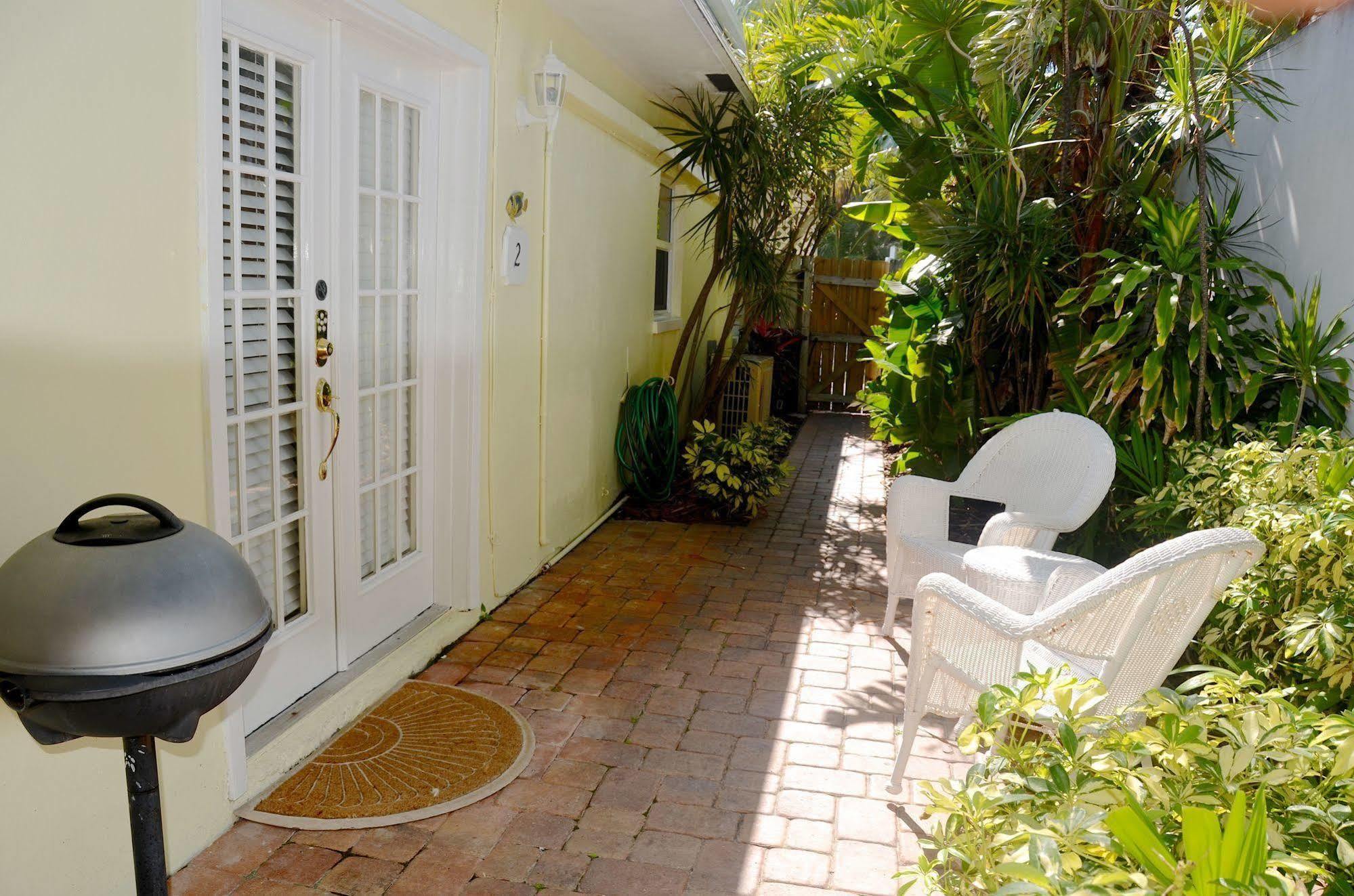 Sunny Place Apartment