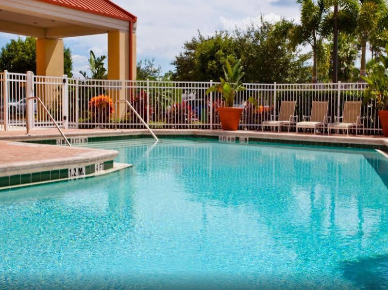 Express & - Nearest Universal By Ihg 3* Orlando