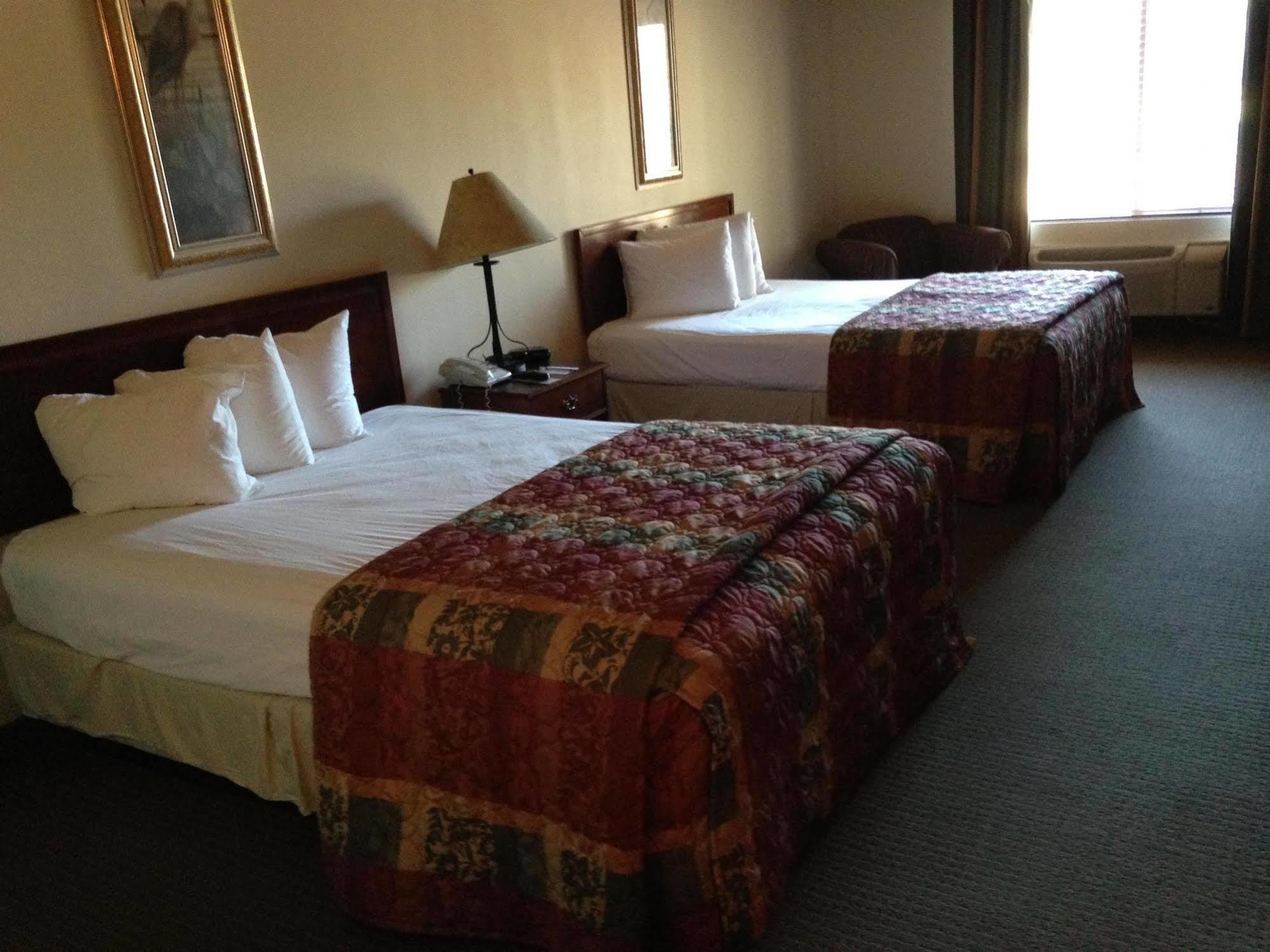 Magnuson Wildwood Hotel 3*