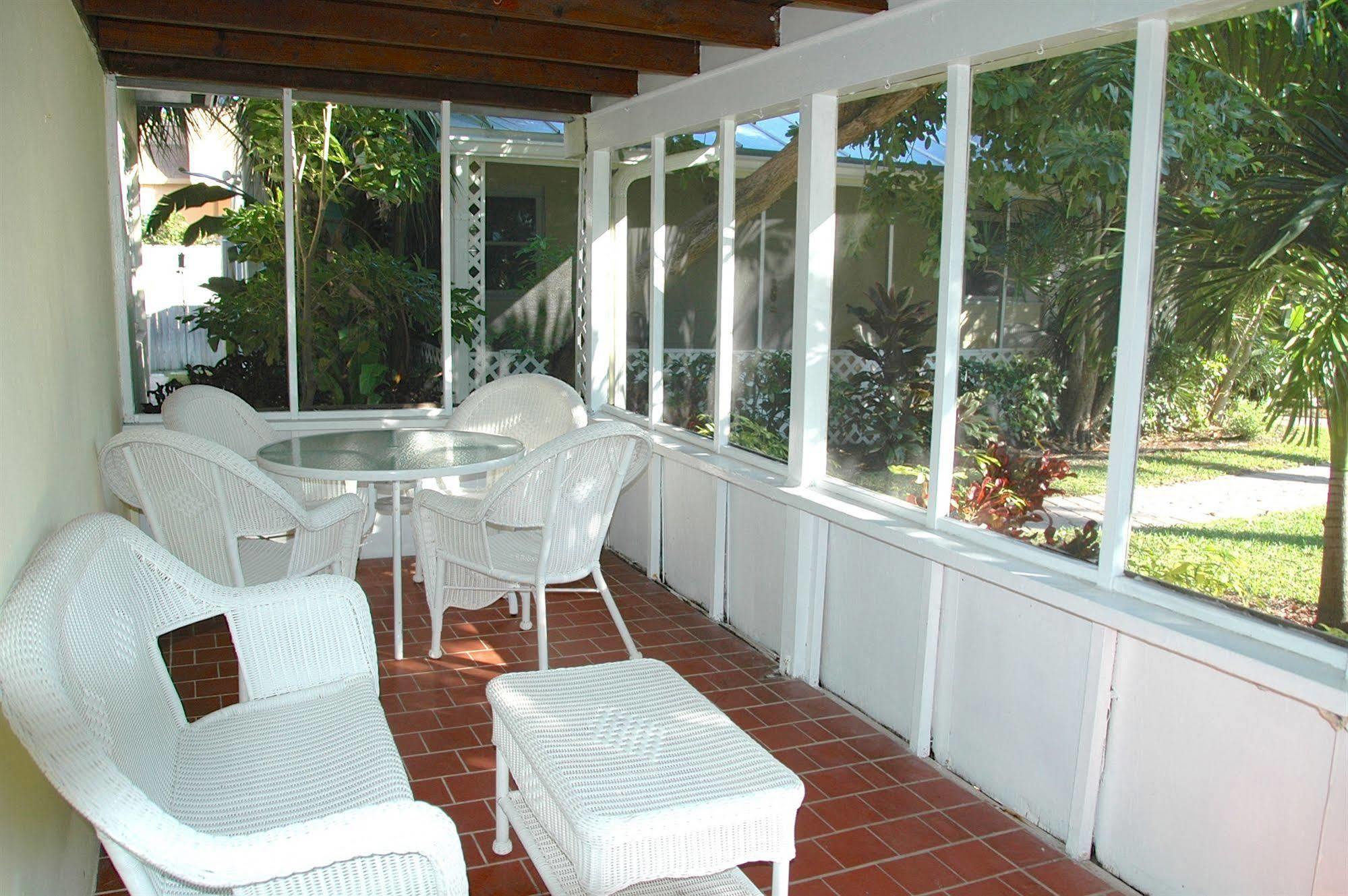 By The Ocean Lodge